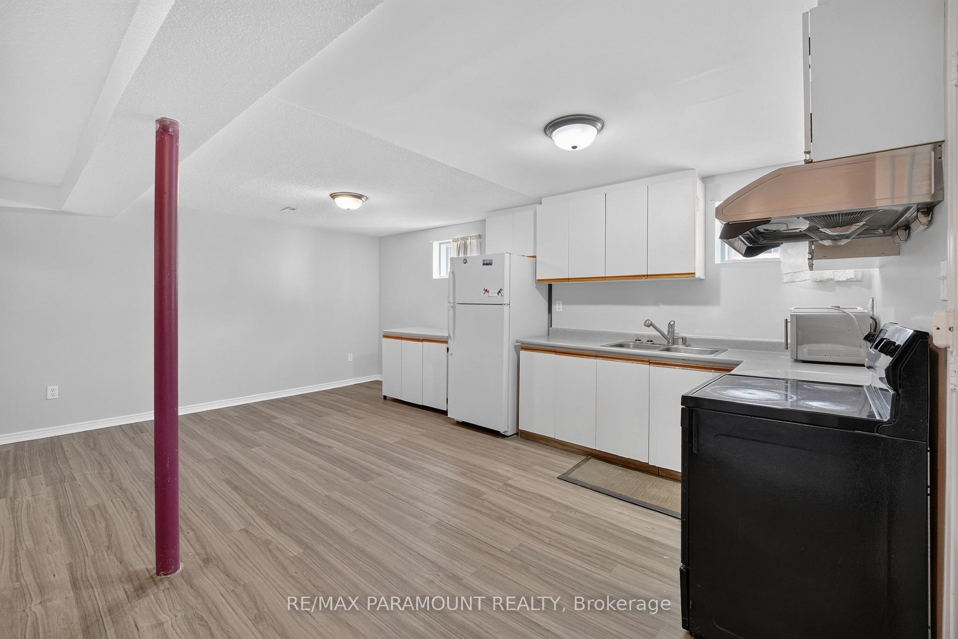 Photo 37 of 66 Doncaster Drive, Brampton, Southgate — HOMEH