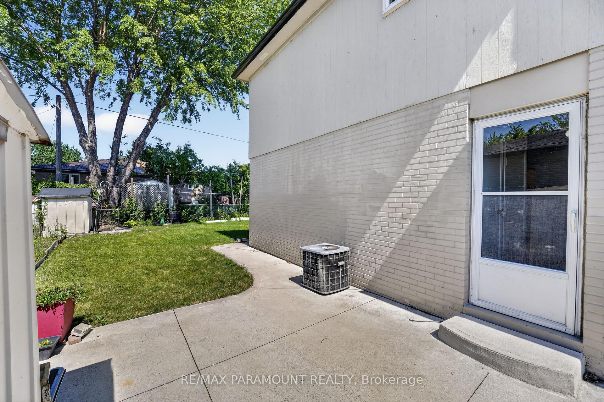 Photo 41 of 66 Doncaster Drive, Brampton, Southgate — HOMEH