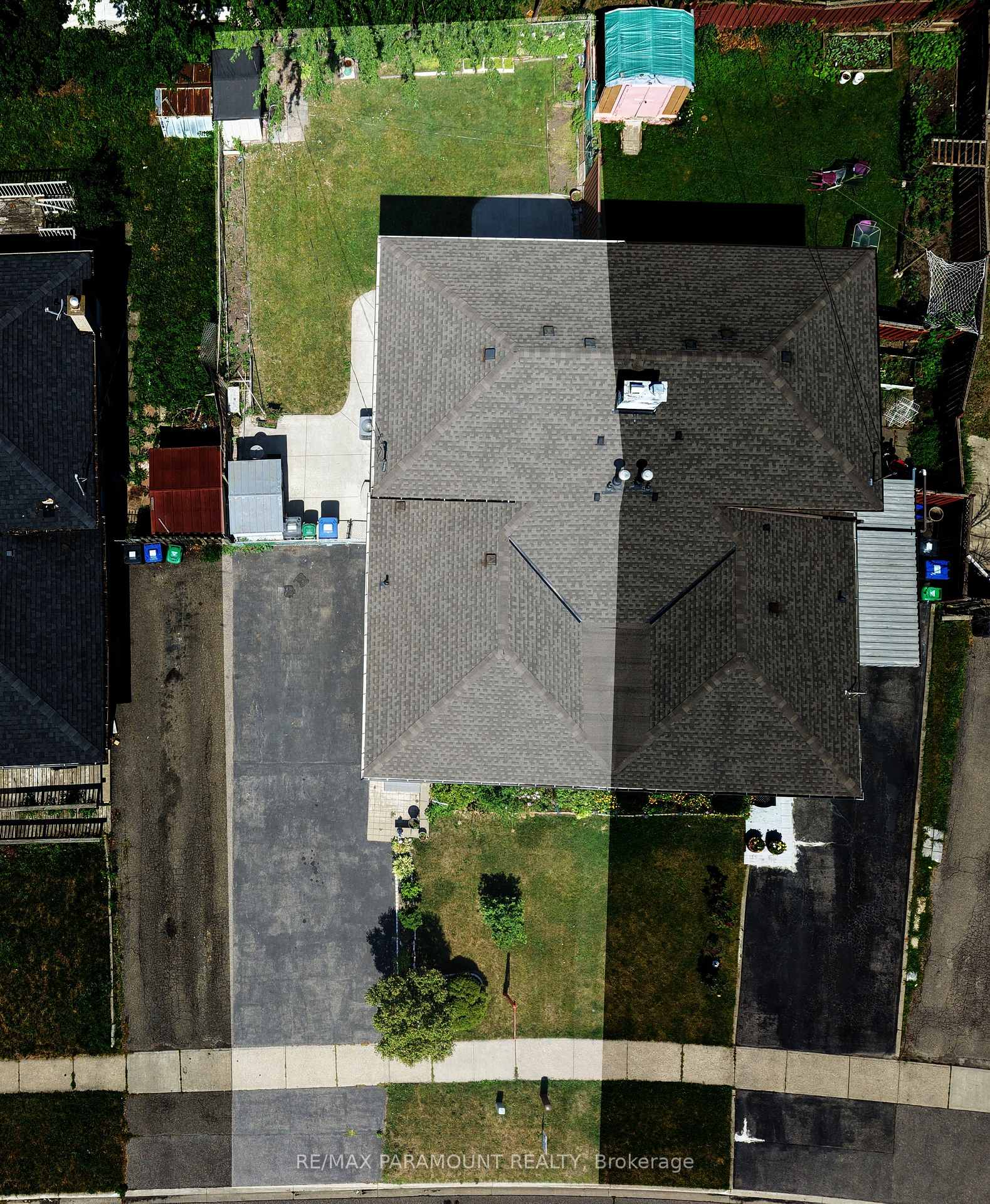 Photo 45 of 66 Doncaster Drive, Brampton, Southgate — HOMEH