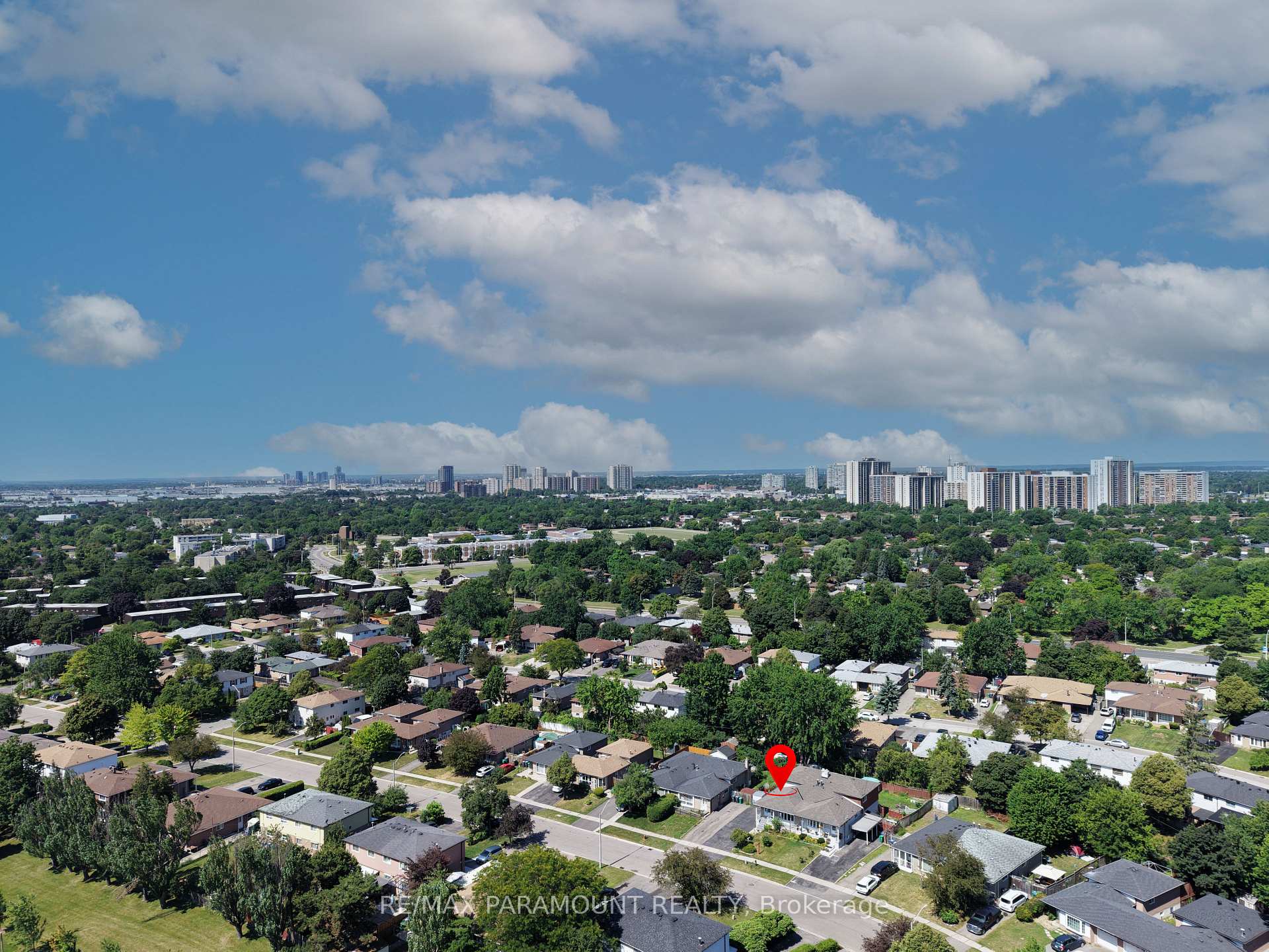 Photo 47 of 66 Doncaster Drive, Brampton, Southgate — HOMEH