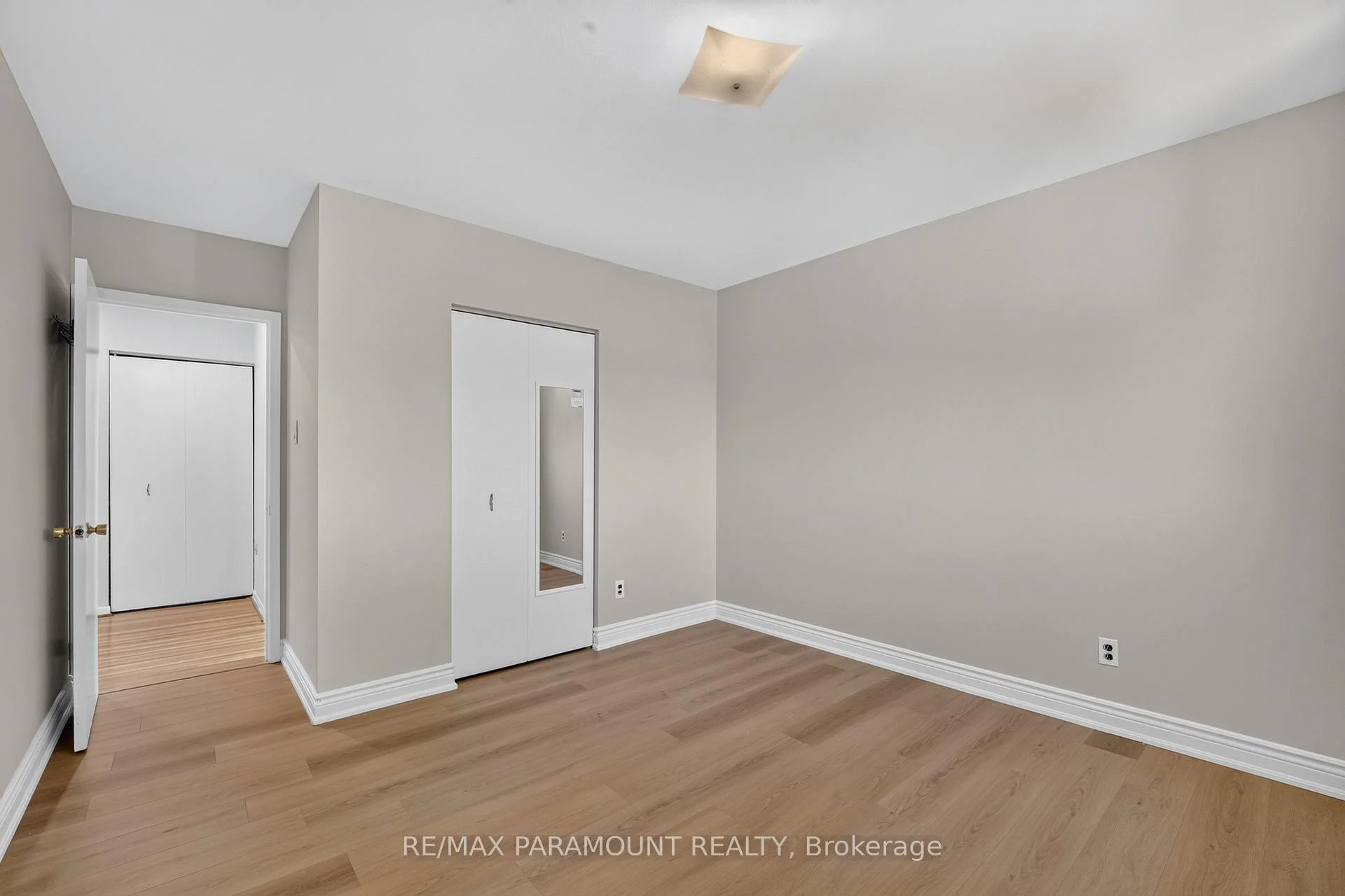 Photo 12 of 66 Doncaster Drive, Brampton, Southgate — HOMEH