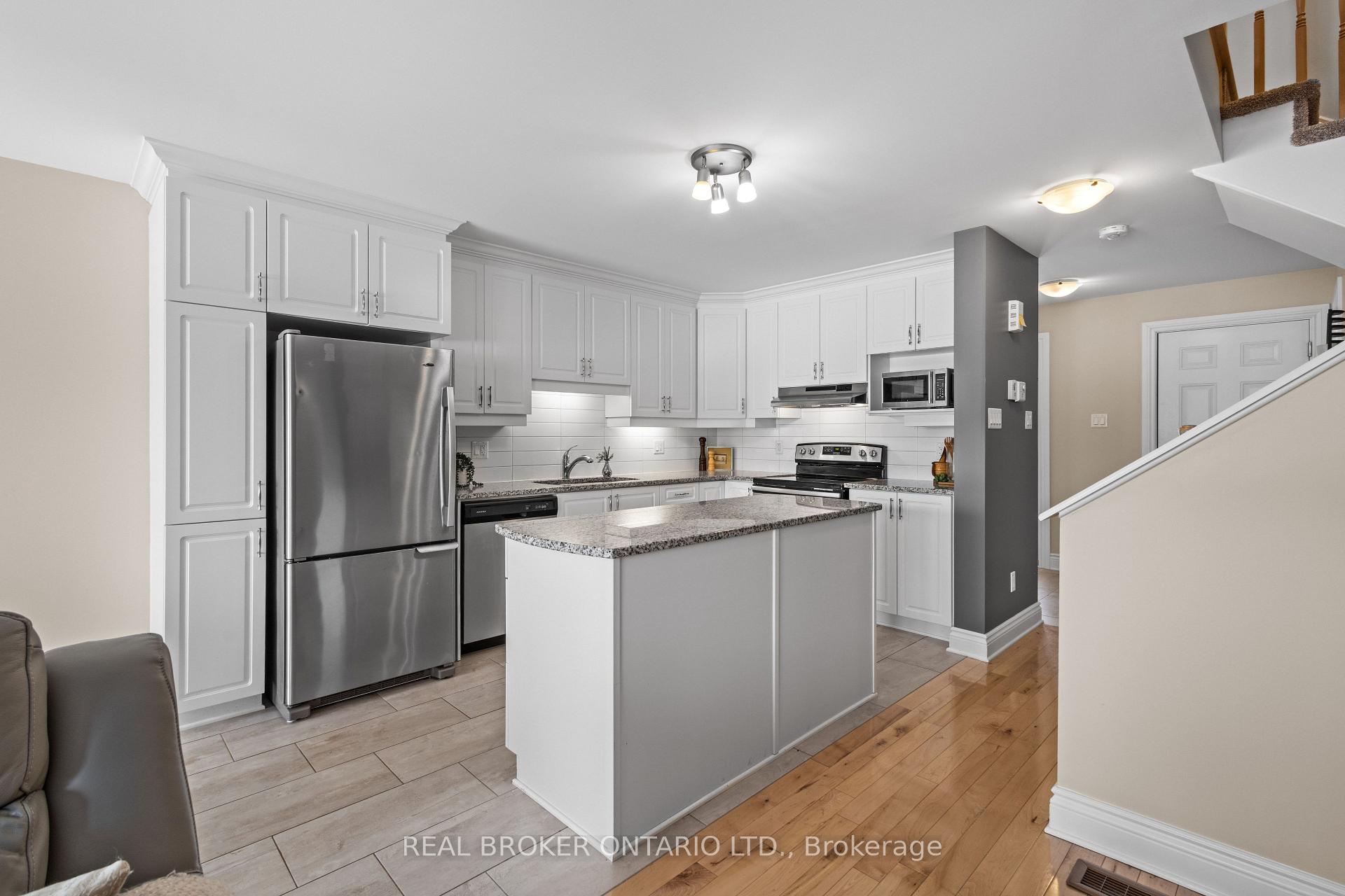 Photo 11 of 336 Twilight Avenue, Russell, Village of Russell — HOMEH