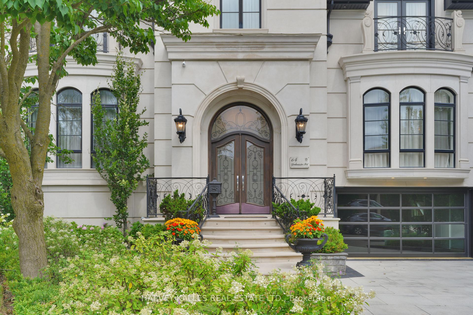 Photo 2 of 64 Yorkminster Road, North York, St. Andrew-Windfields — HOMEH