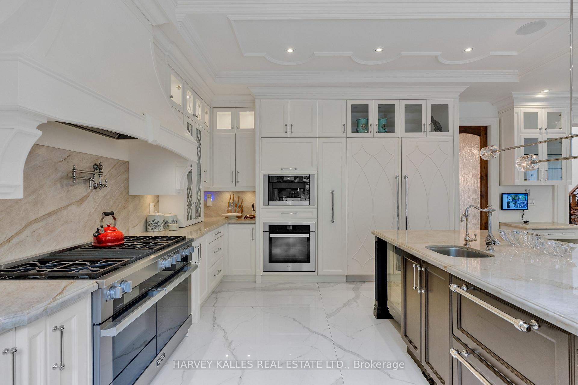Photo 16 of 64 Yorkminster Road, North York, St. Andrew-Windfields — HOMEH