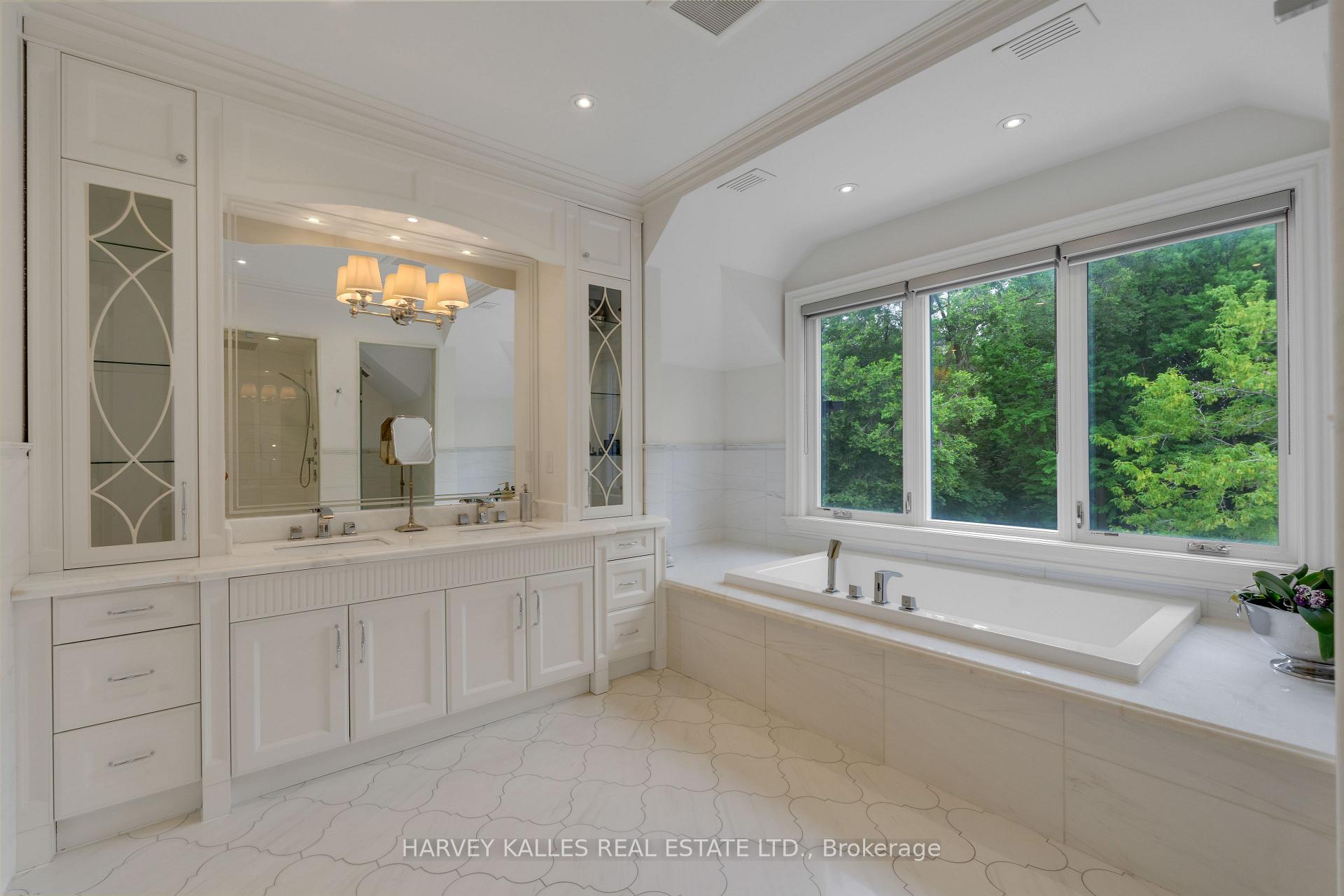 Photo 29 of 64 Yorkminster Road, North York, St. Andrew-Windfields — HOMEH