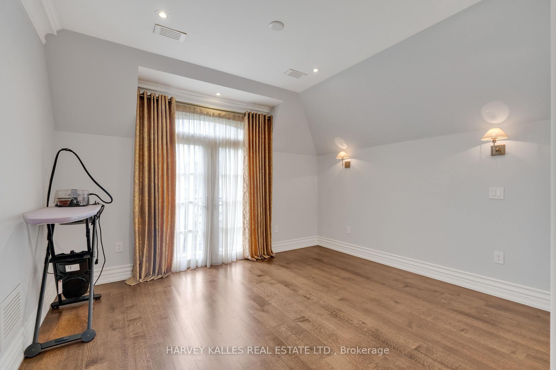 Photo 31 of 64 Yorkminster Road, North York, St. Andrew-Windfields — HOMEH