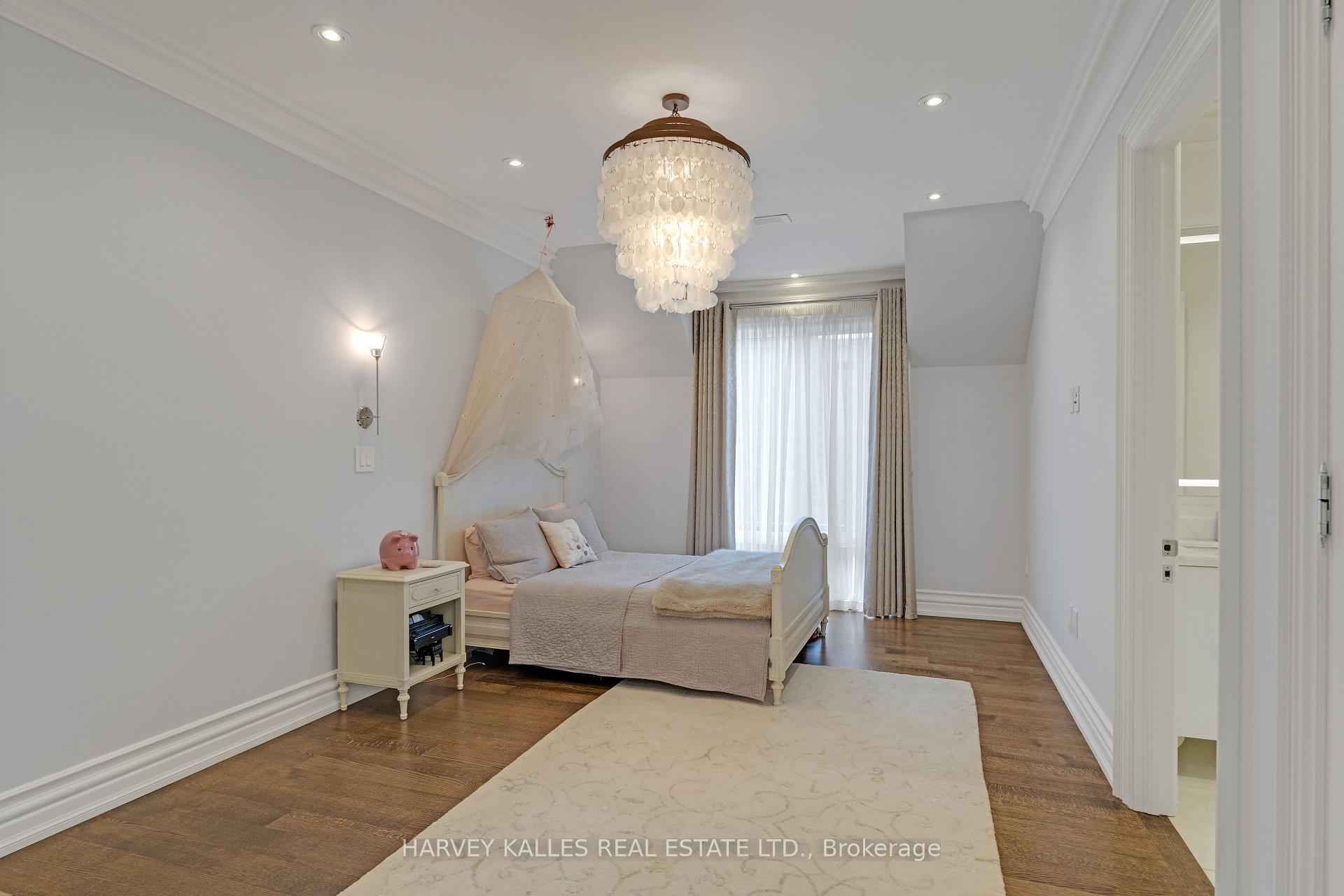 Photo 33 of 64 Yorkminster Road, North York, St. Andrew-Windfields — HOMEH