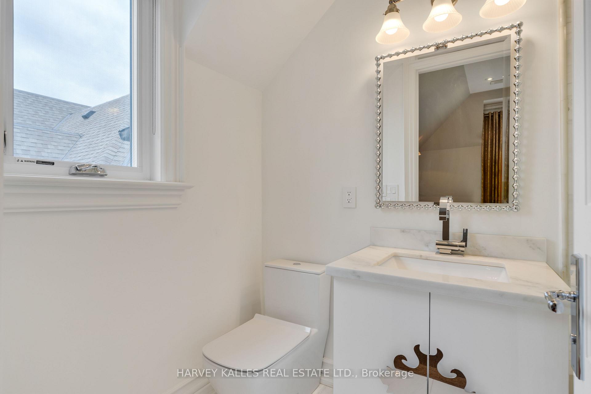 Photo 34 of 64 Yorkminster Road, North York, St. Andrew-Windfields — HOMEH