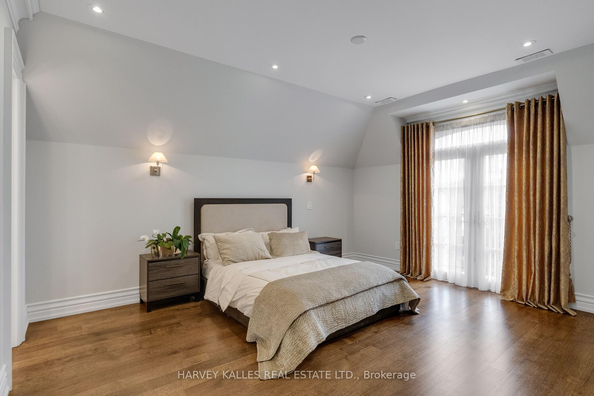 Photo 37 of 64 Yorkminster Road, North York, St. Andrew-Windfields — HOMEH