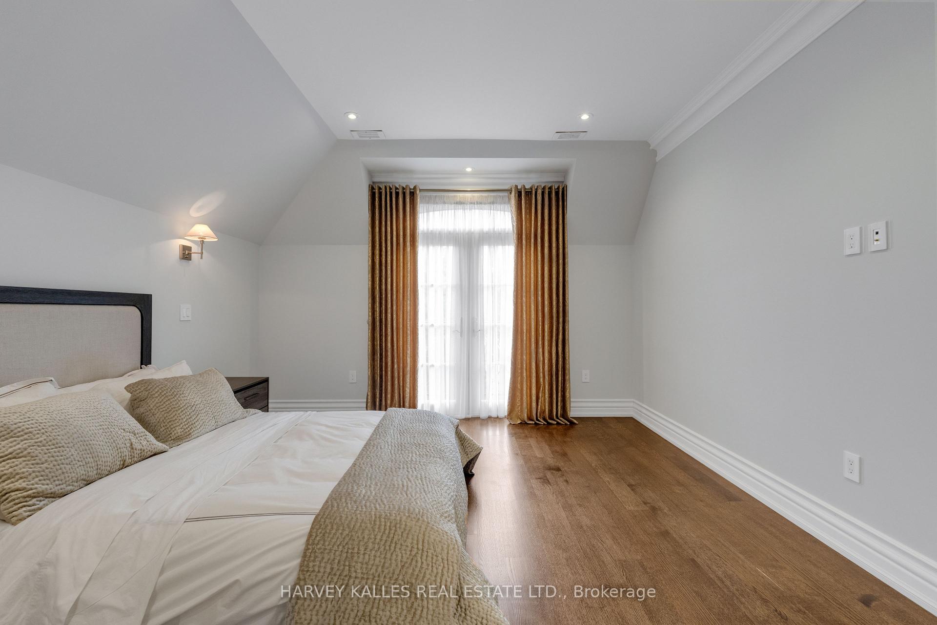 Photo 38 of 64 Yorkminster Road, North York, St. Andrew-Windfields — HOMEH