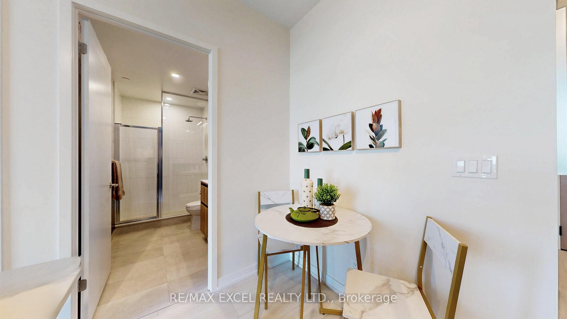 Photo 15 of Unit 802, 8 Beverley Glen Boulevard, Vaughan, Beverley Glen — HOMEH