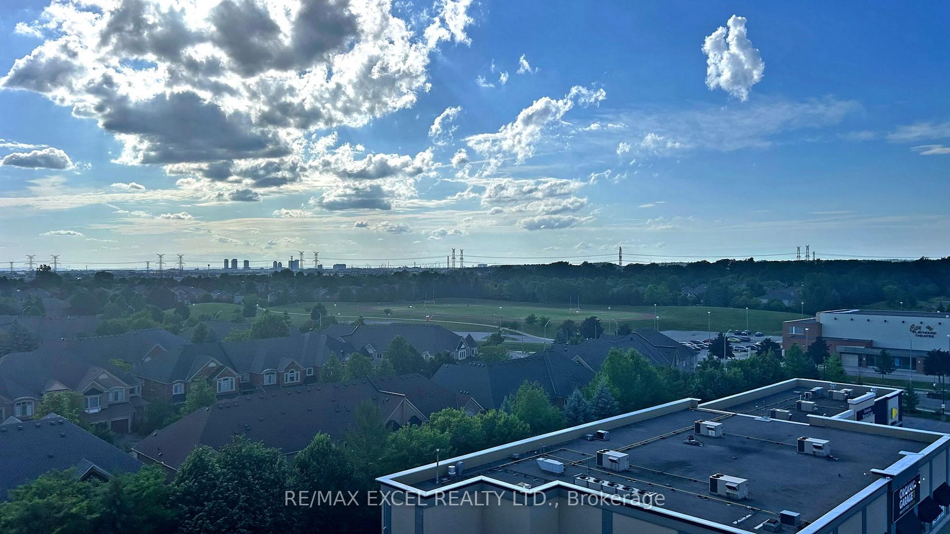 Photo 26 of Unit 802, 8 Beverley Glen Boulevard, Vaughan, Beverley Glen — HOMEH