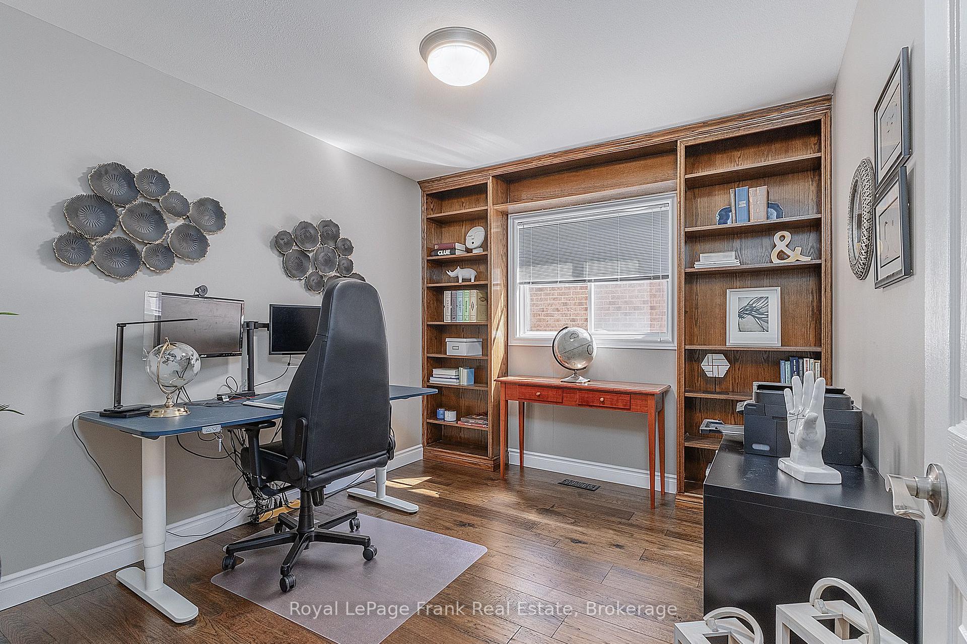 Photo 11 of 10 Cork Drive, Whitby, Pringle Creek — HOMEH