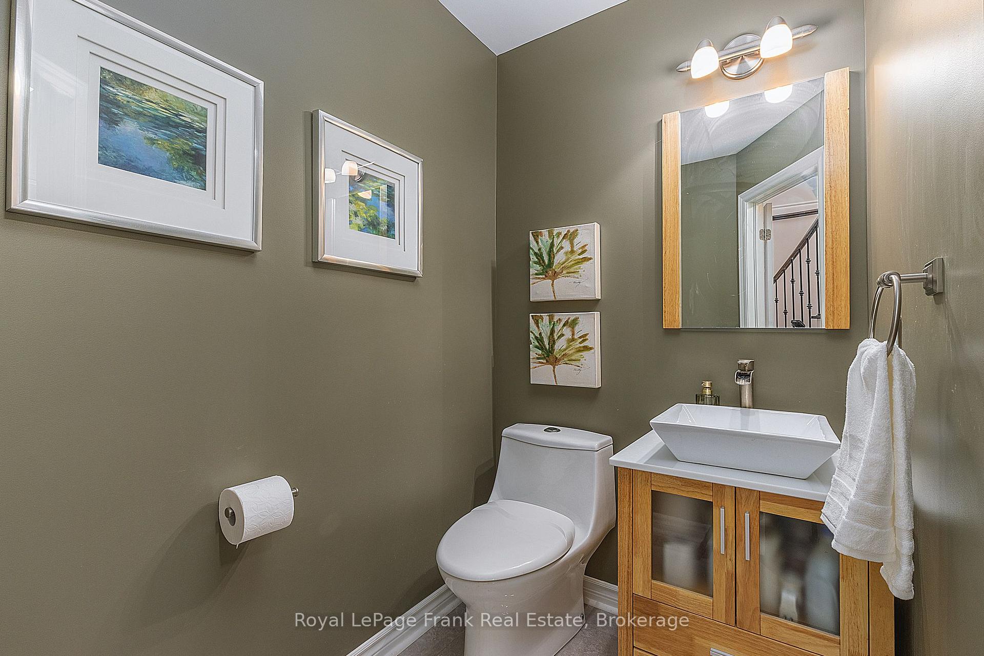 Photo 14 of 10 Cork Drive, Whitby, Pringle Creek — HOMEH
