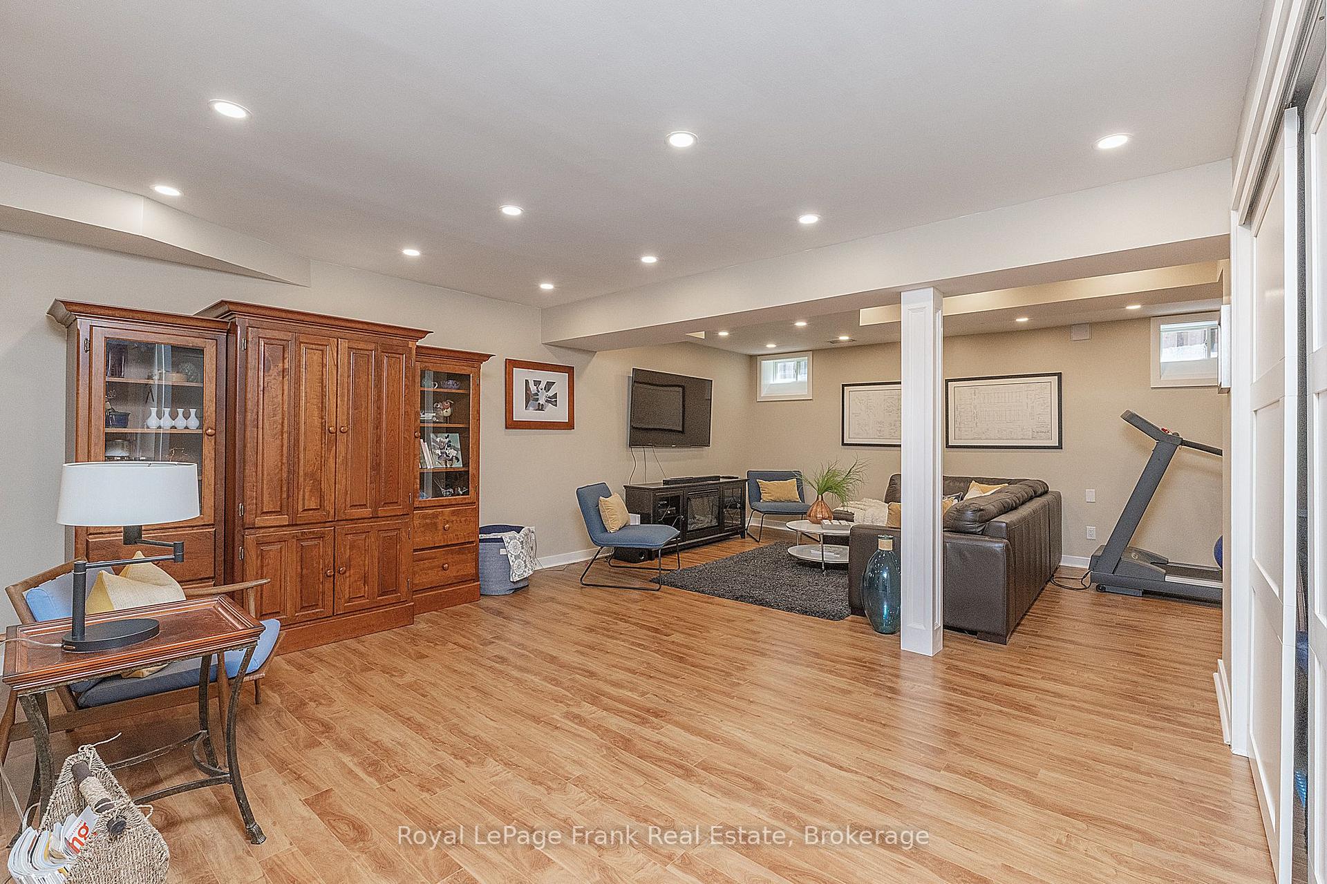 Photo 33 of 10 Cork Drive, Whitby, Pringle Creek — HOMEH
