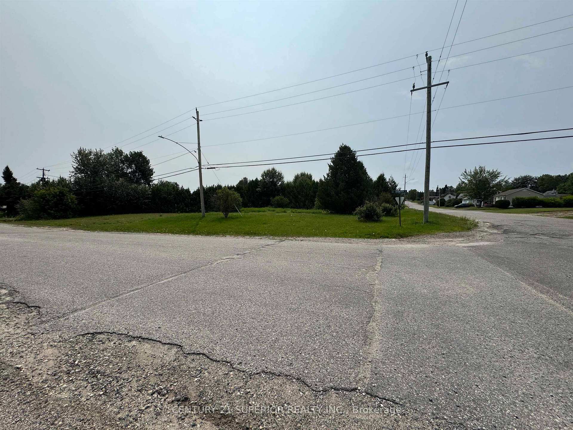 Photo 7 of 2 Sandpiper Ave, Manitouwadge, TB-73 — HOMEH