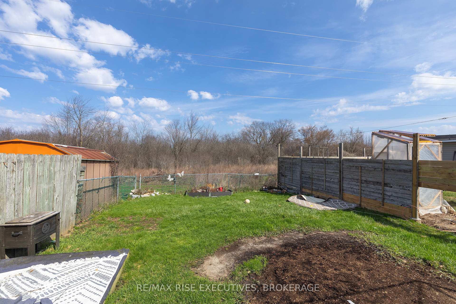 Photo 8 of 75 Wycliffe Crescent, Kingston, East of Sir John A. Blvd — HOMEH