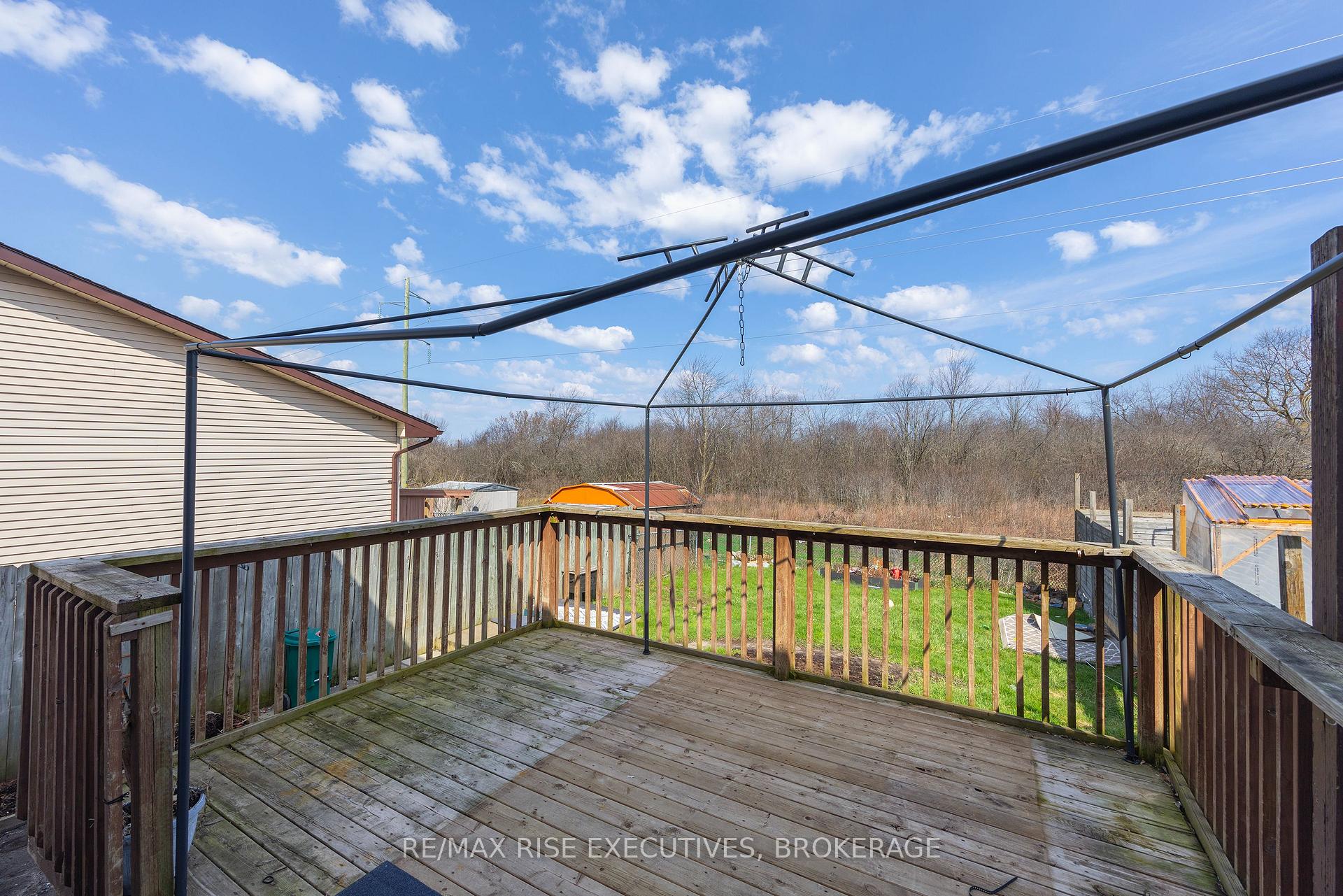 Photo 12 of 75 Wycliffe Crescent, Kingston, East of Sir John A. Blvd — HOMEH