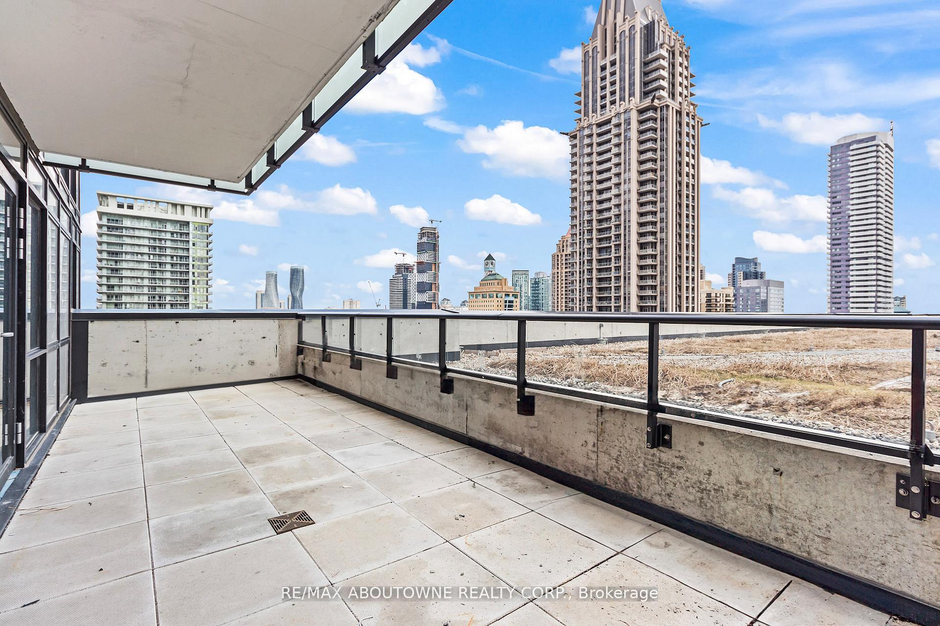 Photo 21 of Unit 1003, 430 Square One Drive, Mississauga, City Centre — HOMEH