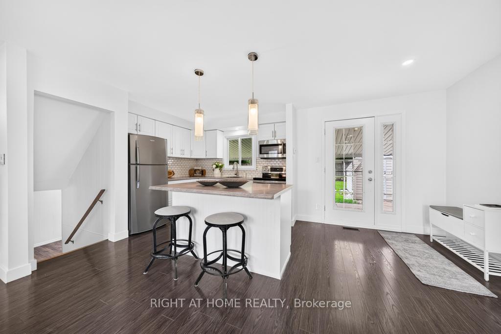 Photo 10 of 8 Acadia Crescent, St. Catharines, Secord Woods — HOMEH