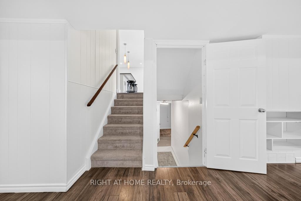 Photo 28 of 8 Acadia Crescent, St. Catharines, Secord Woods — HOMEH