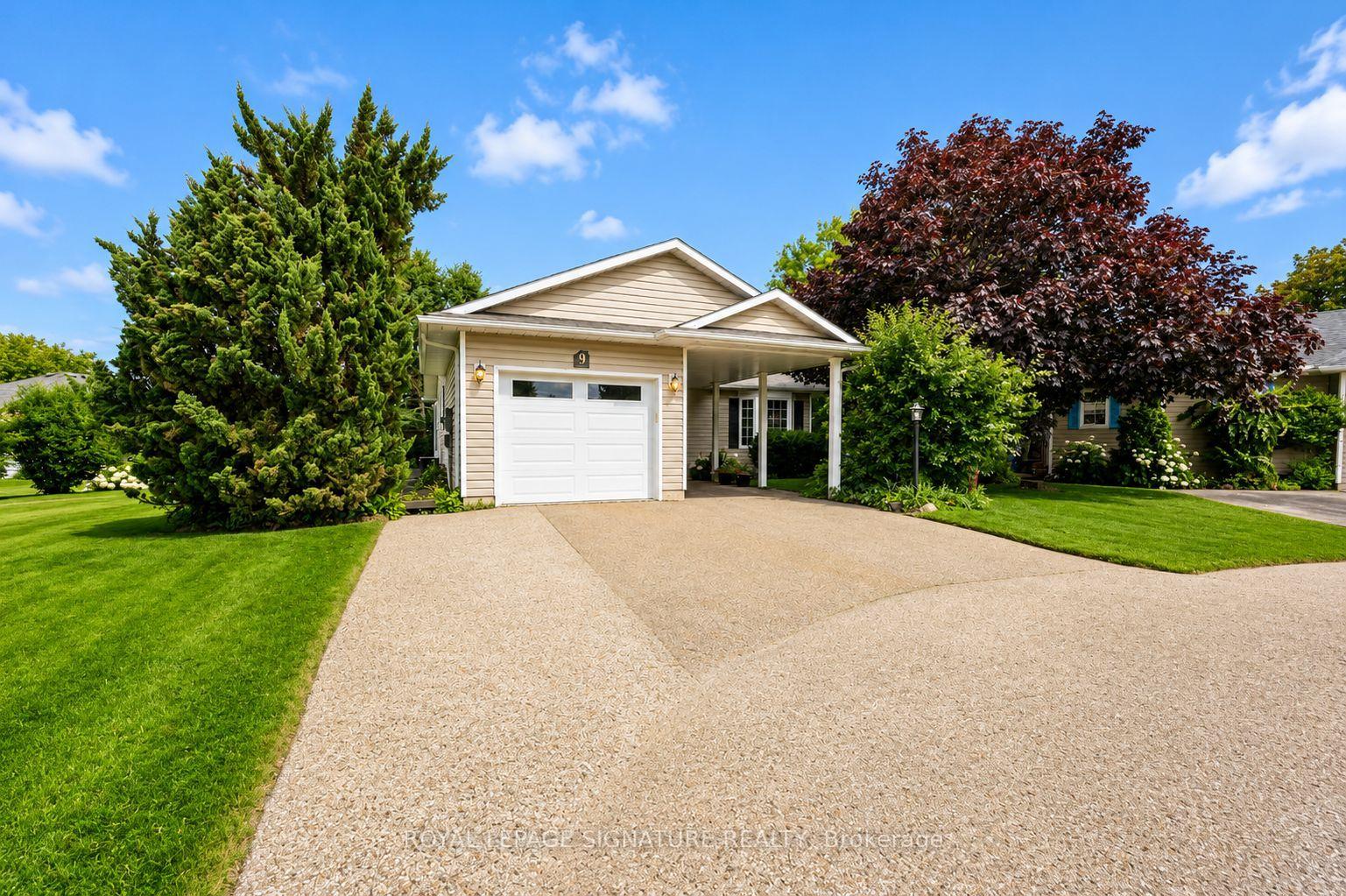 Photo 1 of 9 Huron Court, Clarington, Newcastle — HOMEH