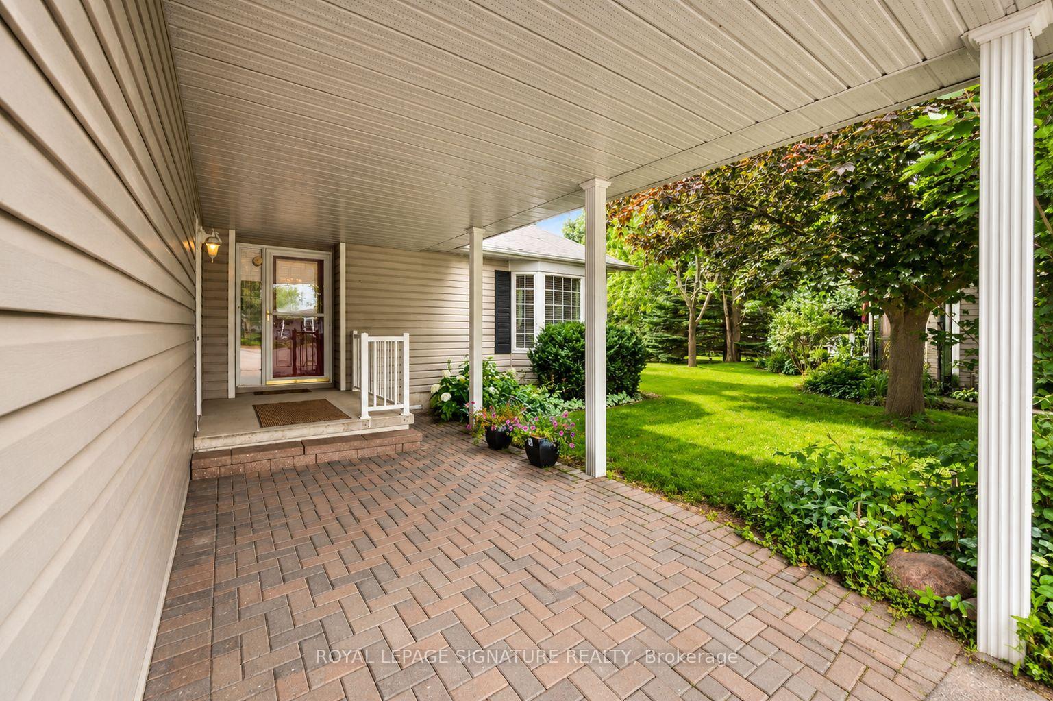 Photo 6 of 9 Huron Court, Clarington, Newcastle — HOMEH