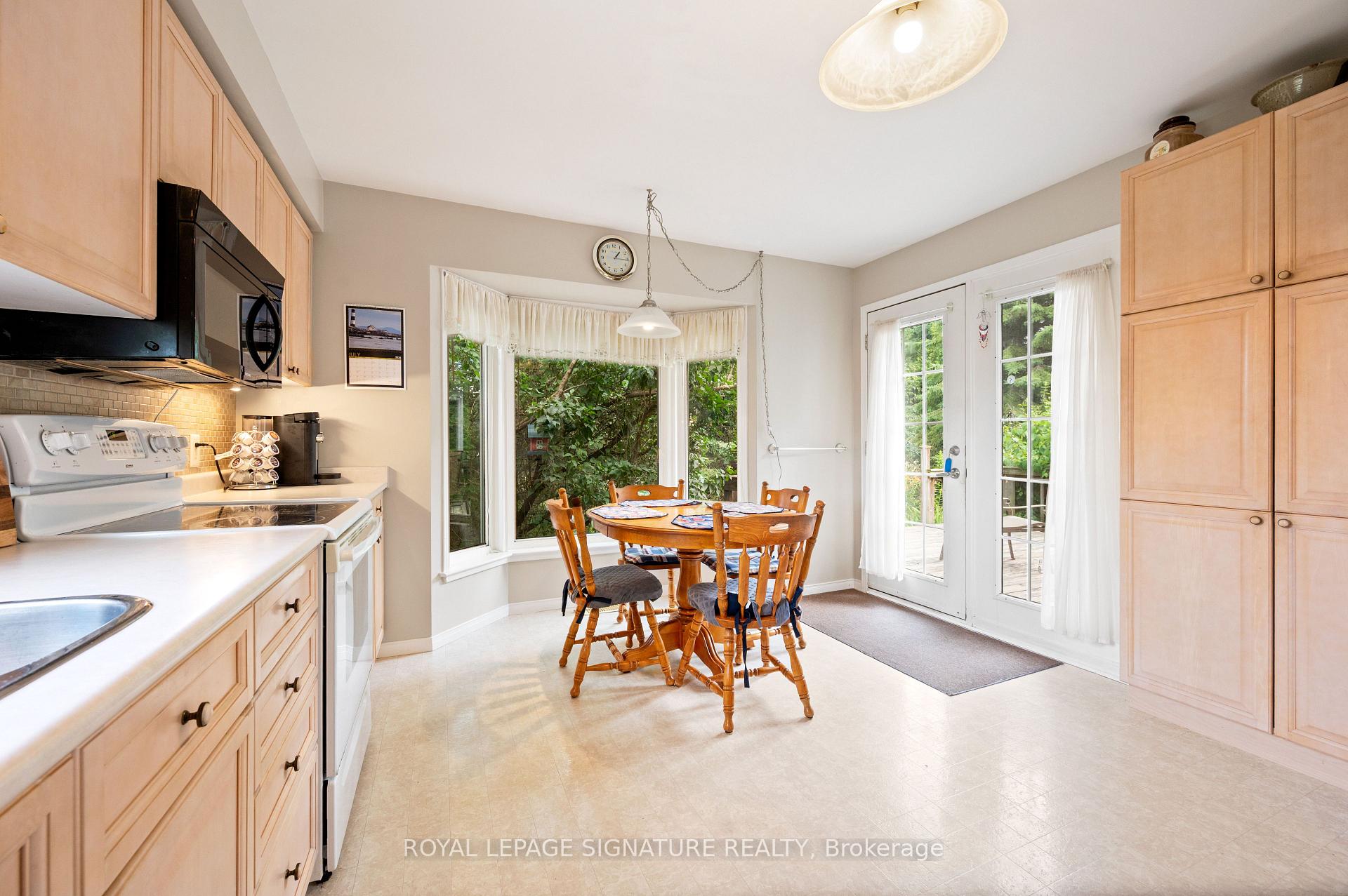 Photo 22 of 9 Huron Court, Clarington, Newcastle — HOMEH