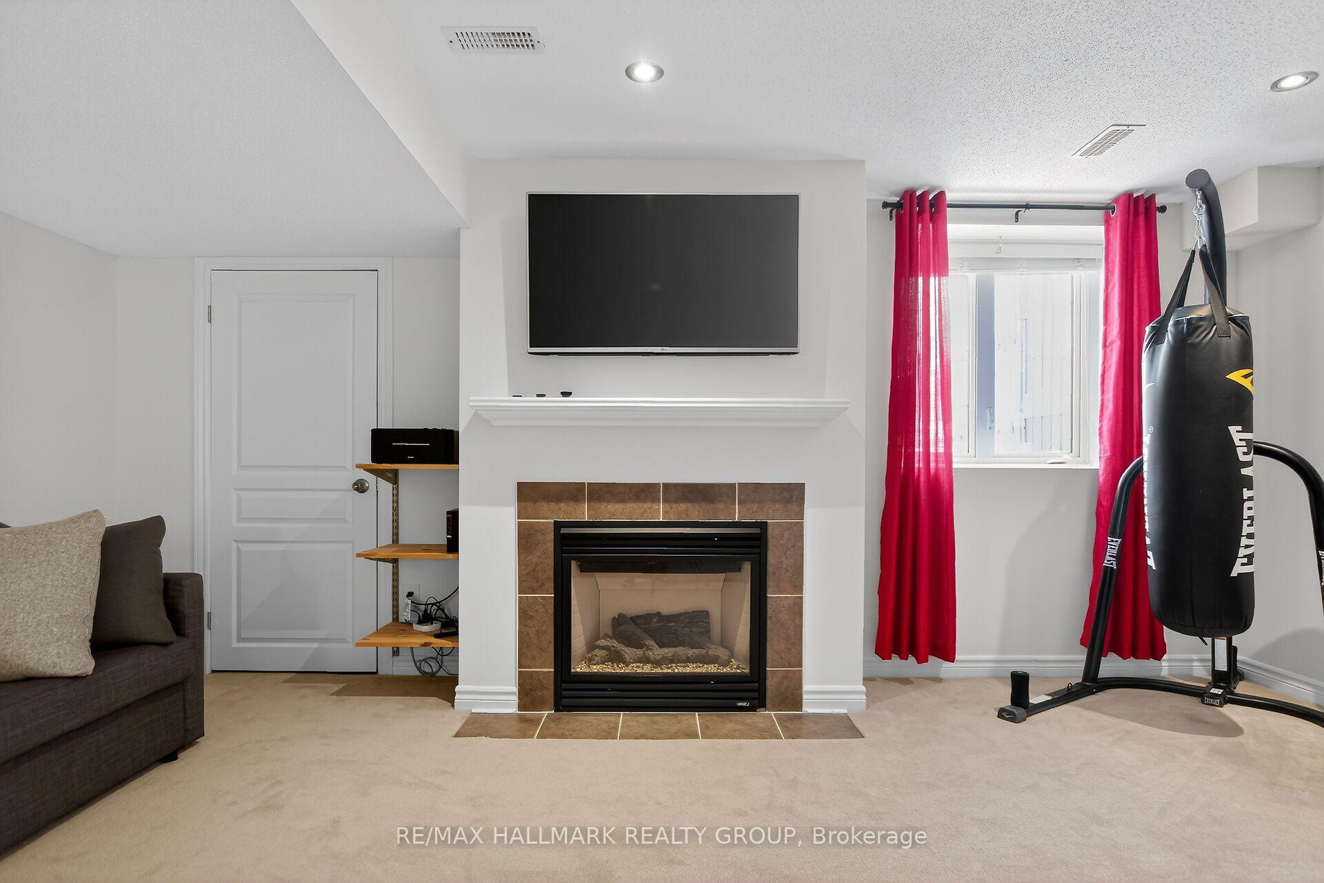 Photo 37 of 450 Sultan Street, Ottawa, Springridge/East Village — HOMEH