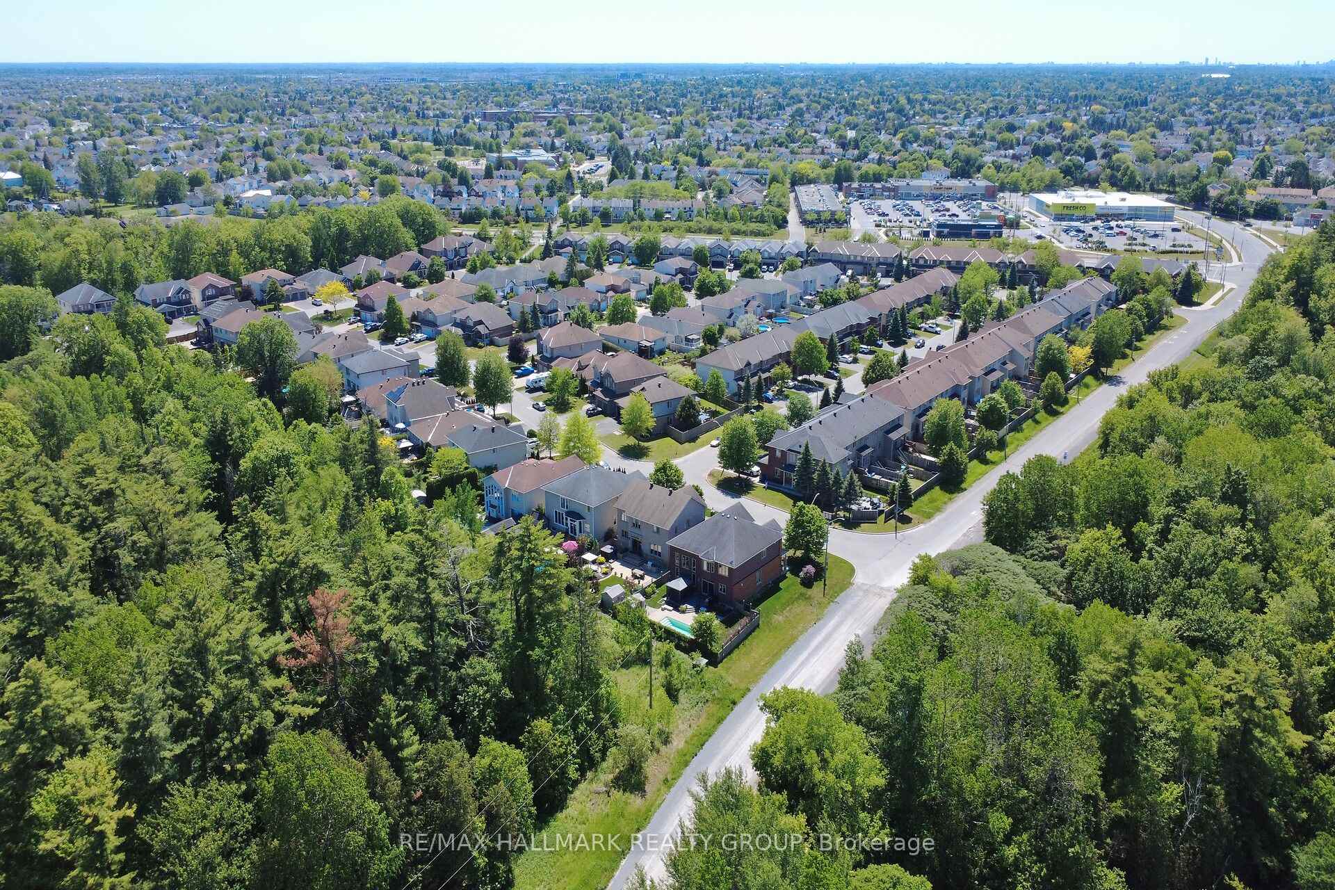 Photo 43 of 450 Sultan Street, Ottawa, Springridge/East Village — HOMEH