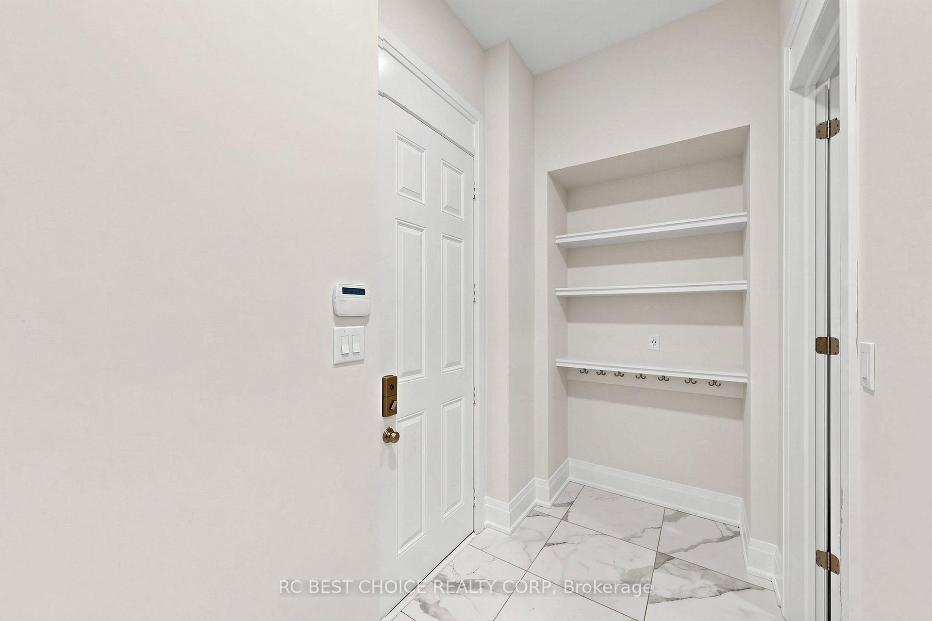 Photo 18 of 10 Ridgepoint Road, Vaughan, Kleinburg — HOMEH