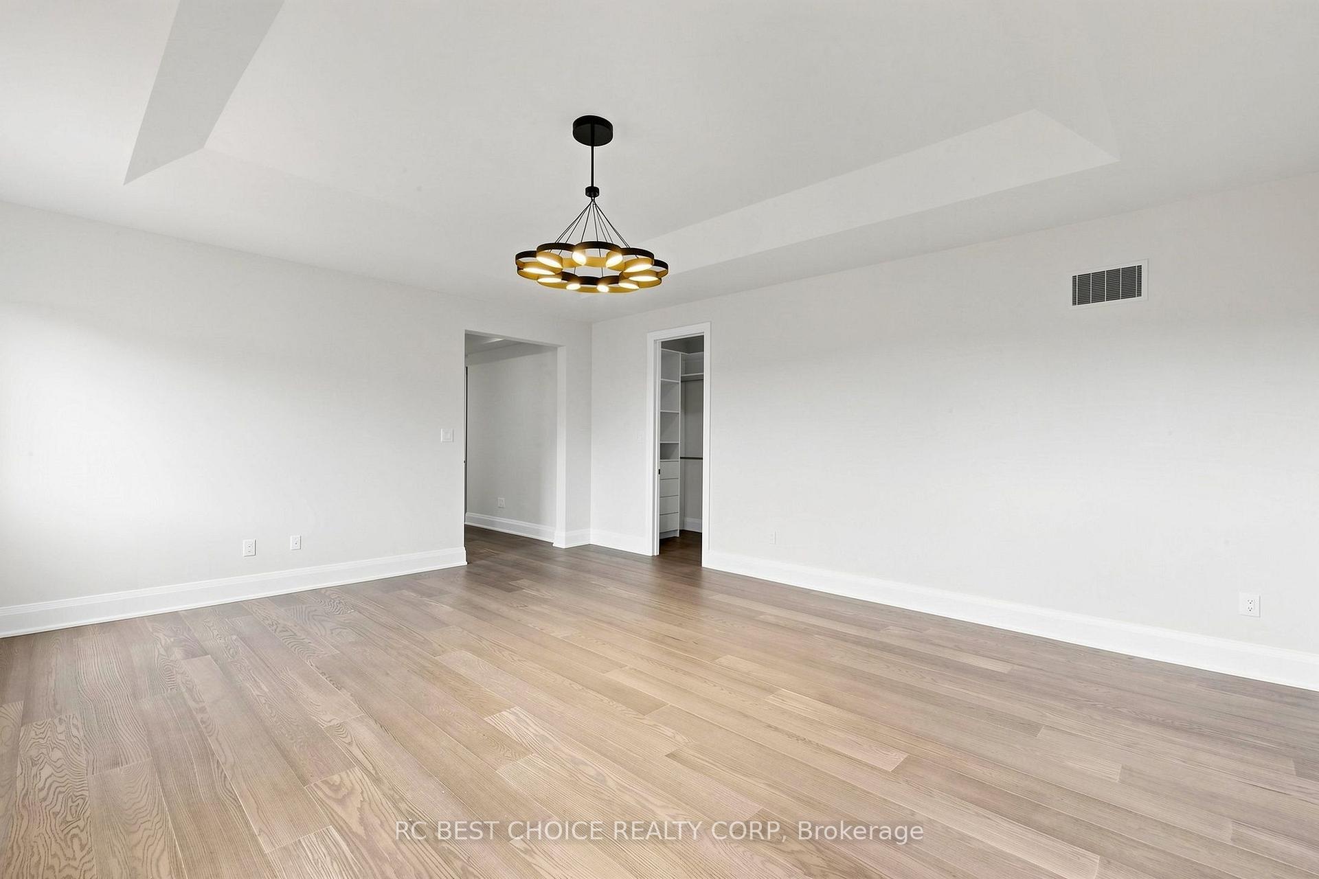 Photo 27 of 10 Ridgepoint Road, Vaughan, Kleinburg — HOMEH