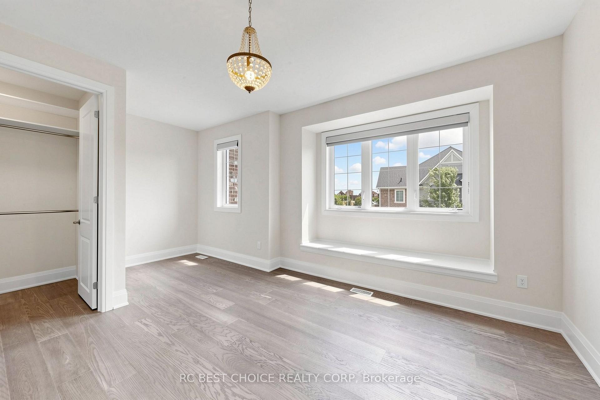 Photo 37 of 10 Ridgepoint Road, Vaughan, Kleinburg — HOMEH