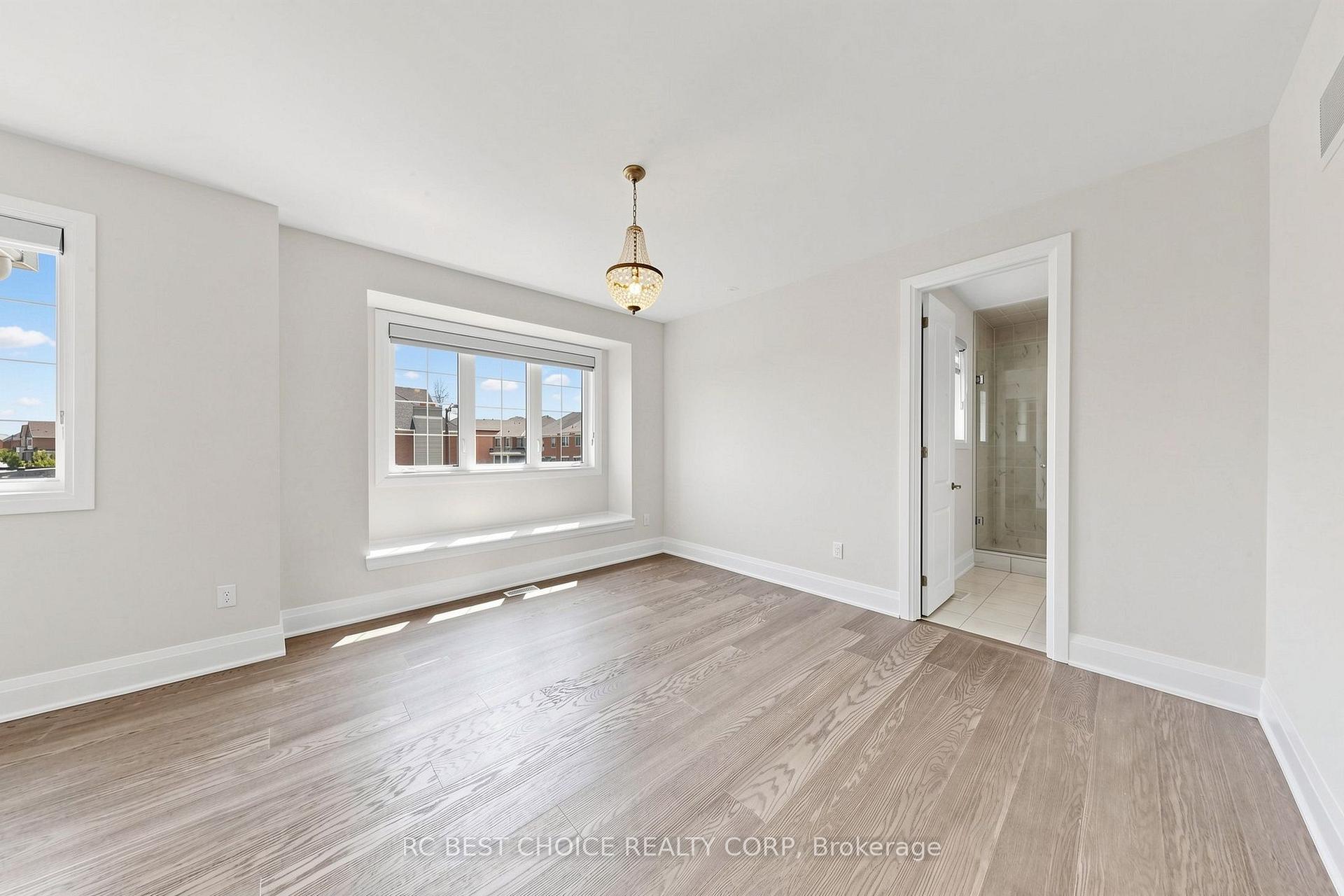 Photo 39 of 10 Ridgepoint Road, Vaughan, Kleinburg — HOMEH