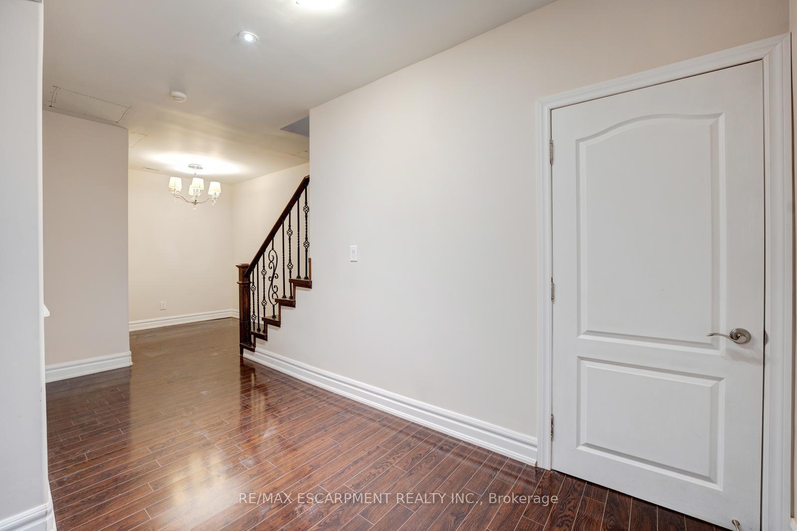 Photo 38 of 8 Ridgewood Drive, Richmond Hill, Rural Richmond Hill — HOMEH