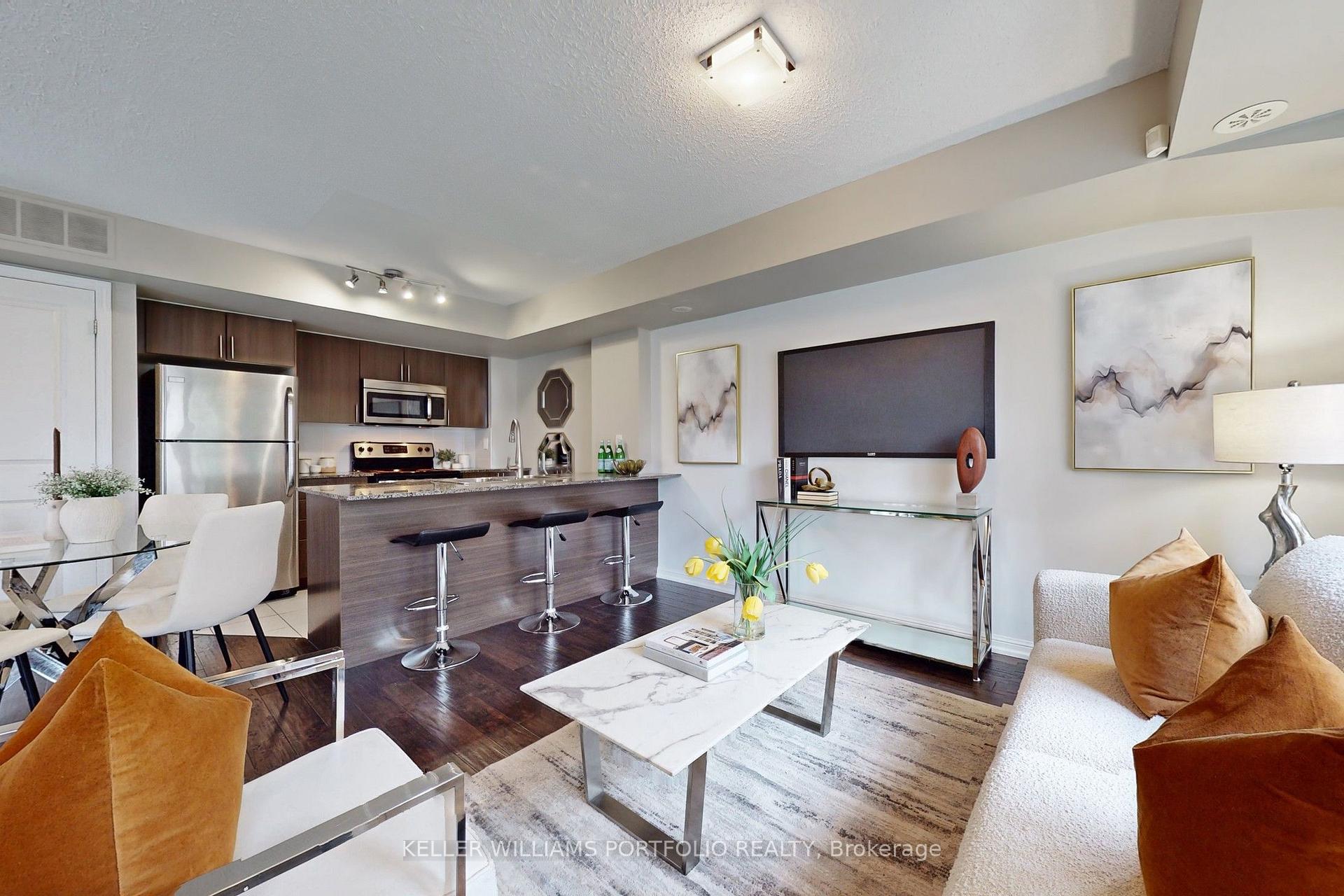 Photo 6 of Unit 235, 10 Foundry Avenue, Toronto, Dovercourt-Wallace Emerson-Junction — HOMEH