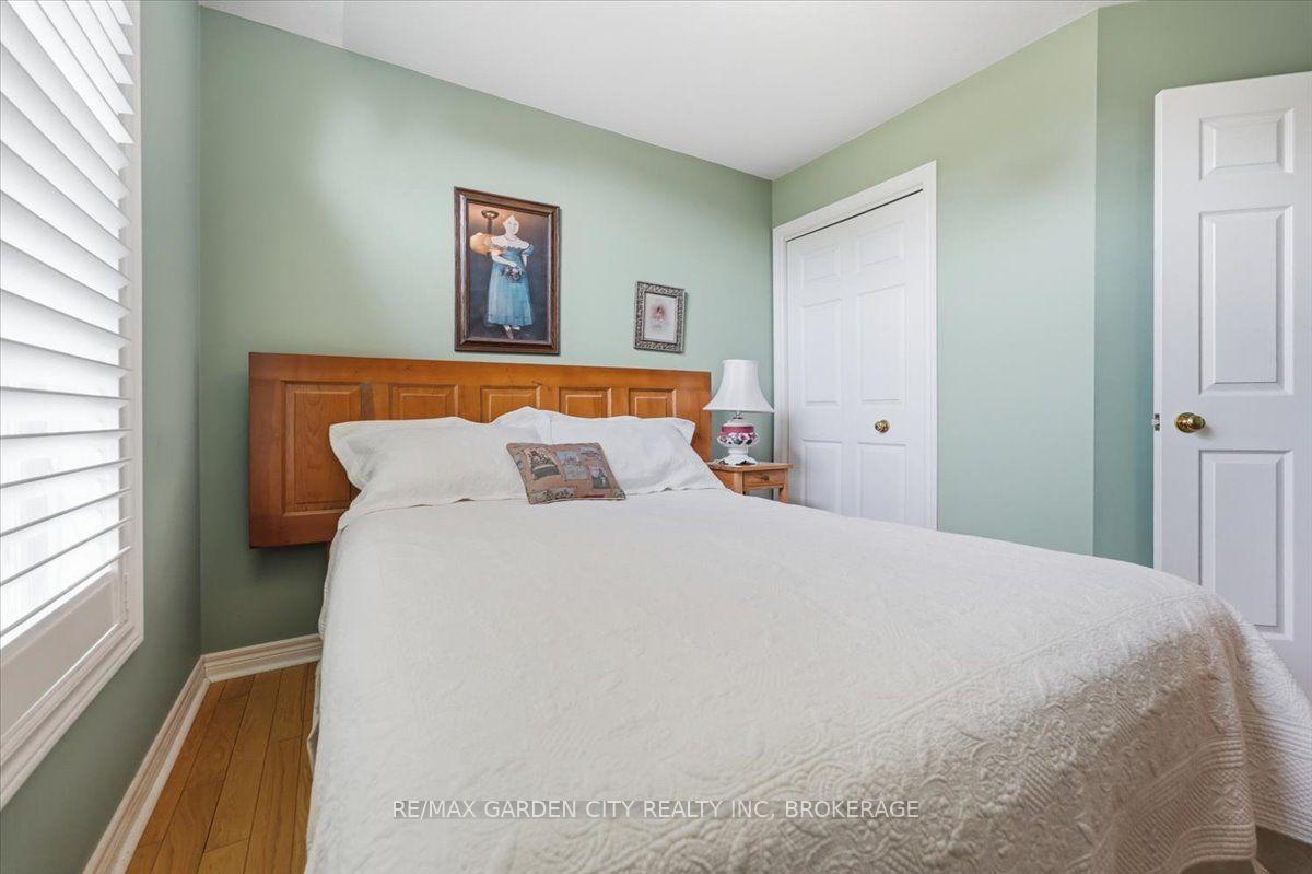 Photo 26 of 81 Sandra Drive, Pelham, Fenwick — HOMEH