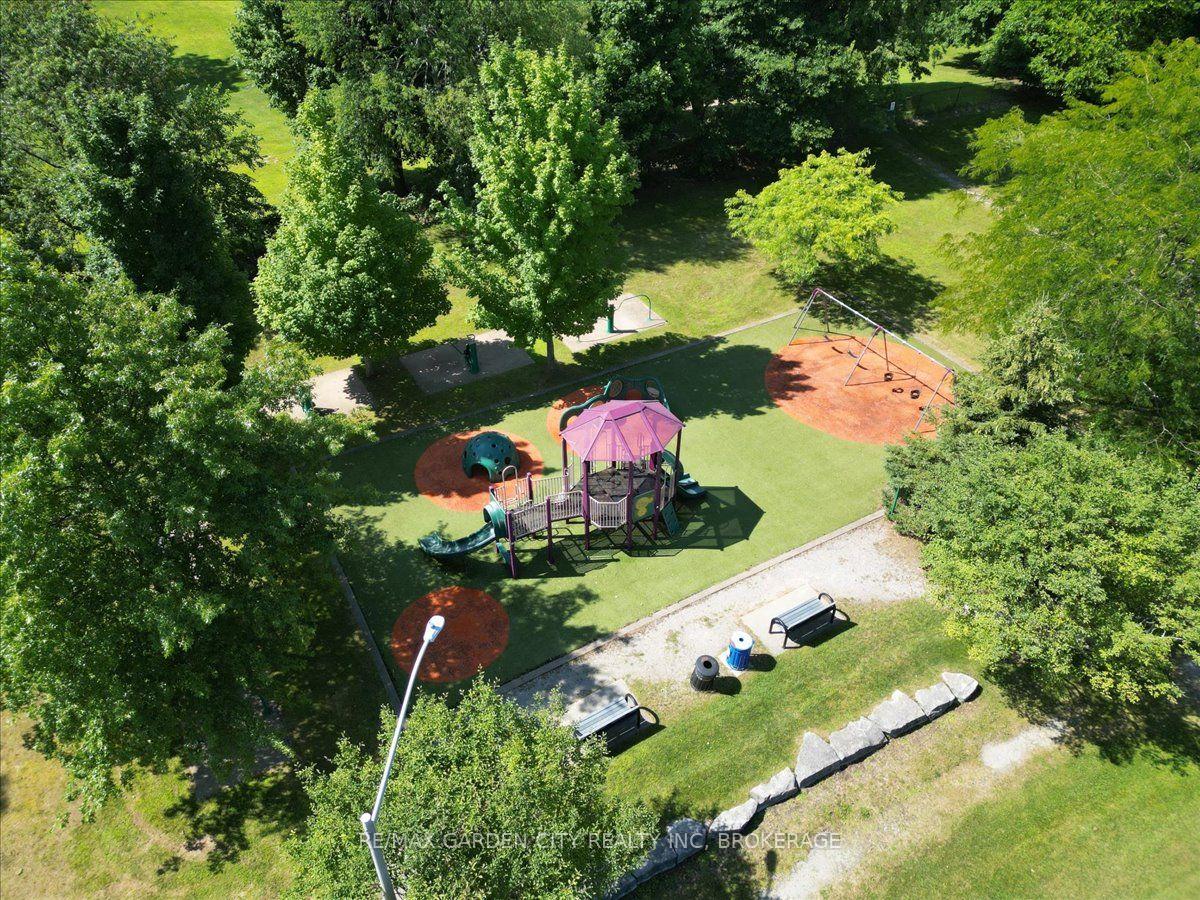 Photo 51 of 81 Sandra Drive, Pelham, Fenwick — HOMEH
