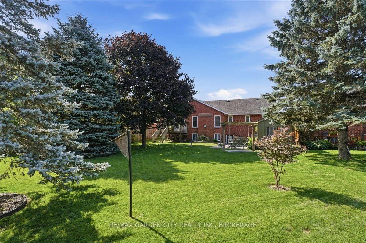 Photo 41 of 81 Sandra Drive, Pelham, Fenwick — HOMEH