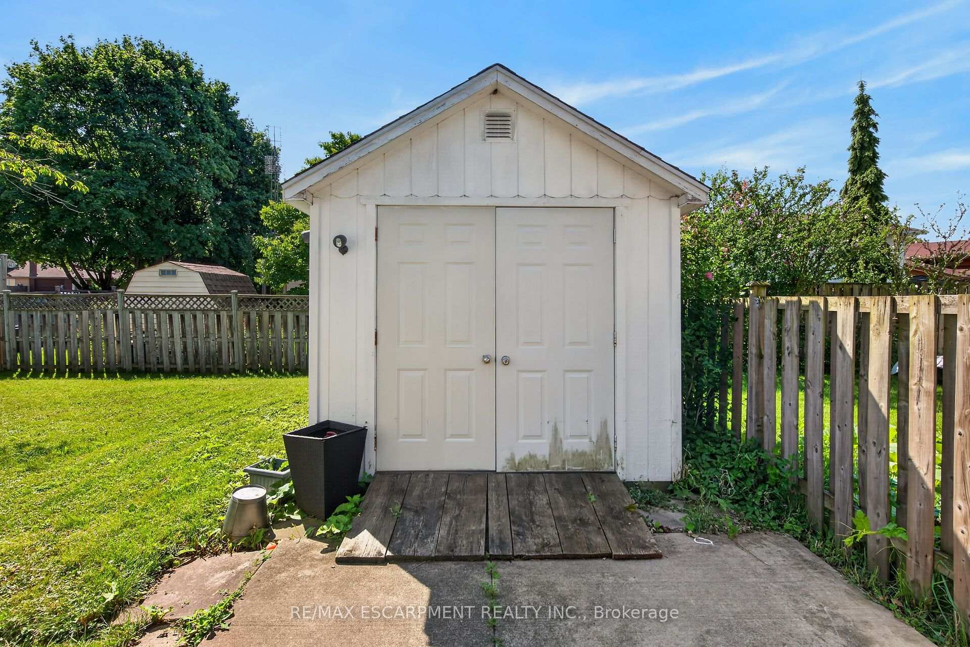 Photo 35 of 10 Tracey Road, St. Catharines, Vine/Linwell — HOMEH