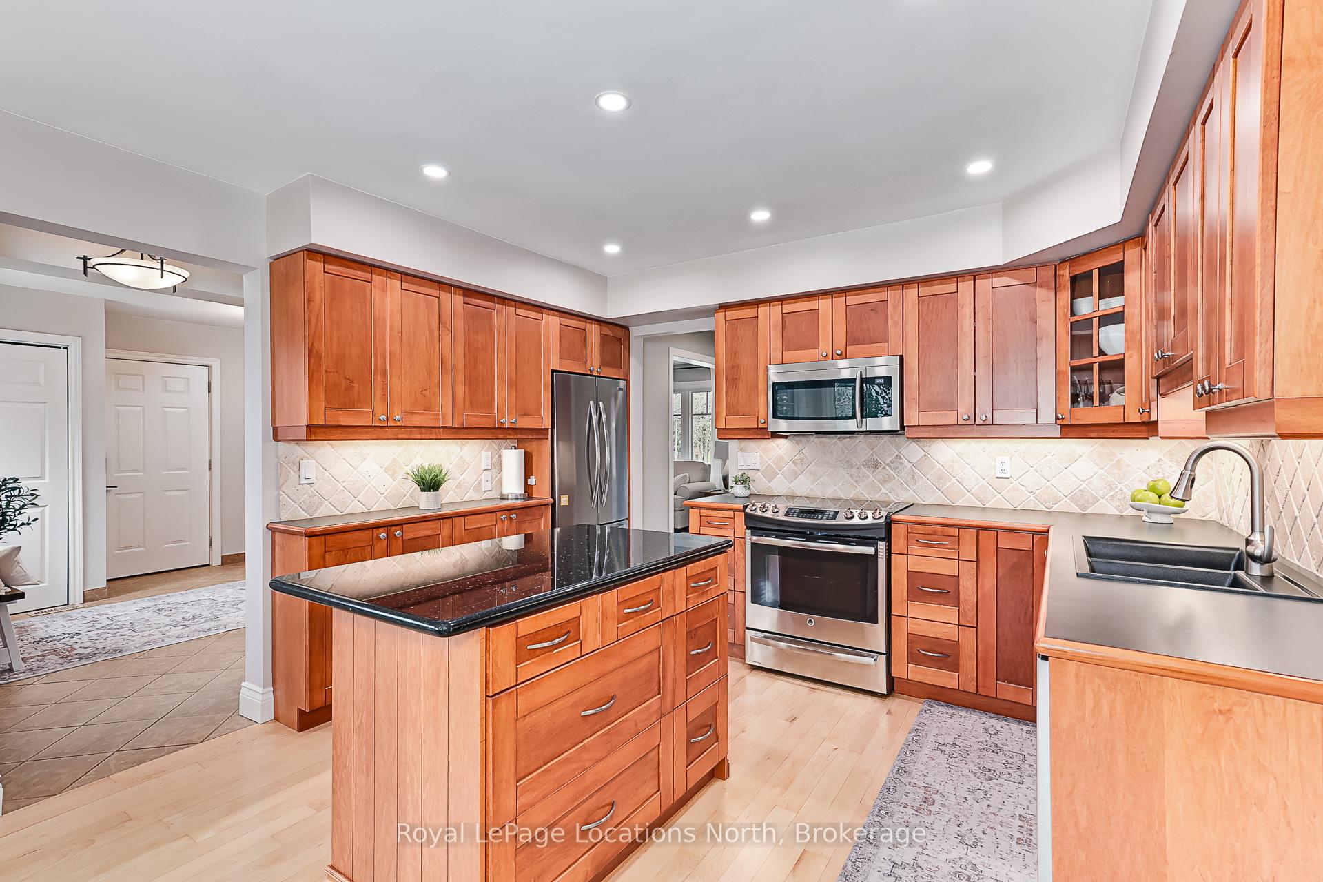 Photo 18 of 158078 7th Line, Meaford — HOMEH