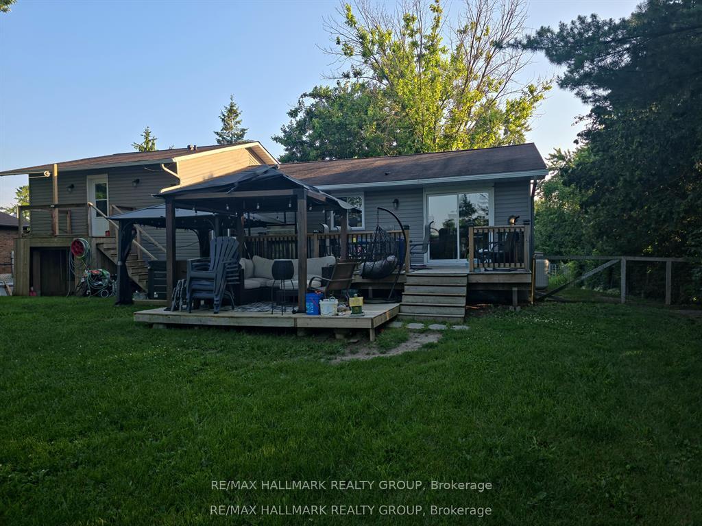 Photo 10 of 244 Kedey Street, Ottawa, Fitzroy — HOMEH