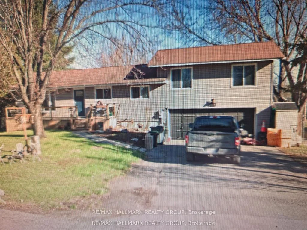 Photo 3 of 244 Kedey Street, Ottawa, Fitzroy — HOMEH