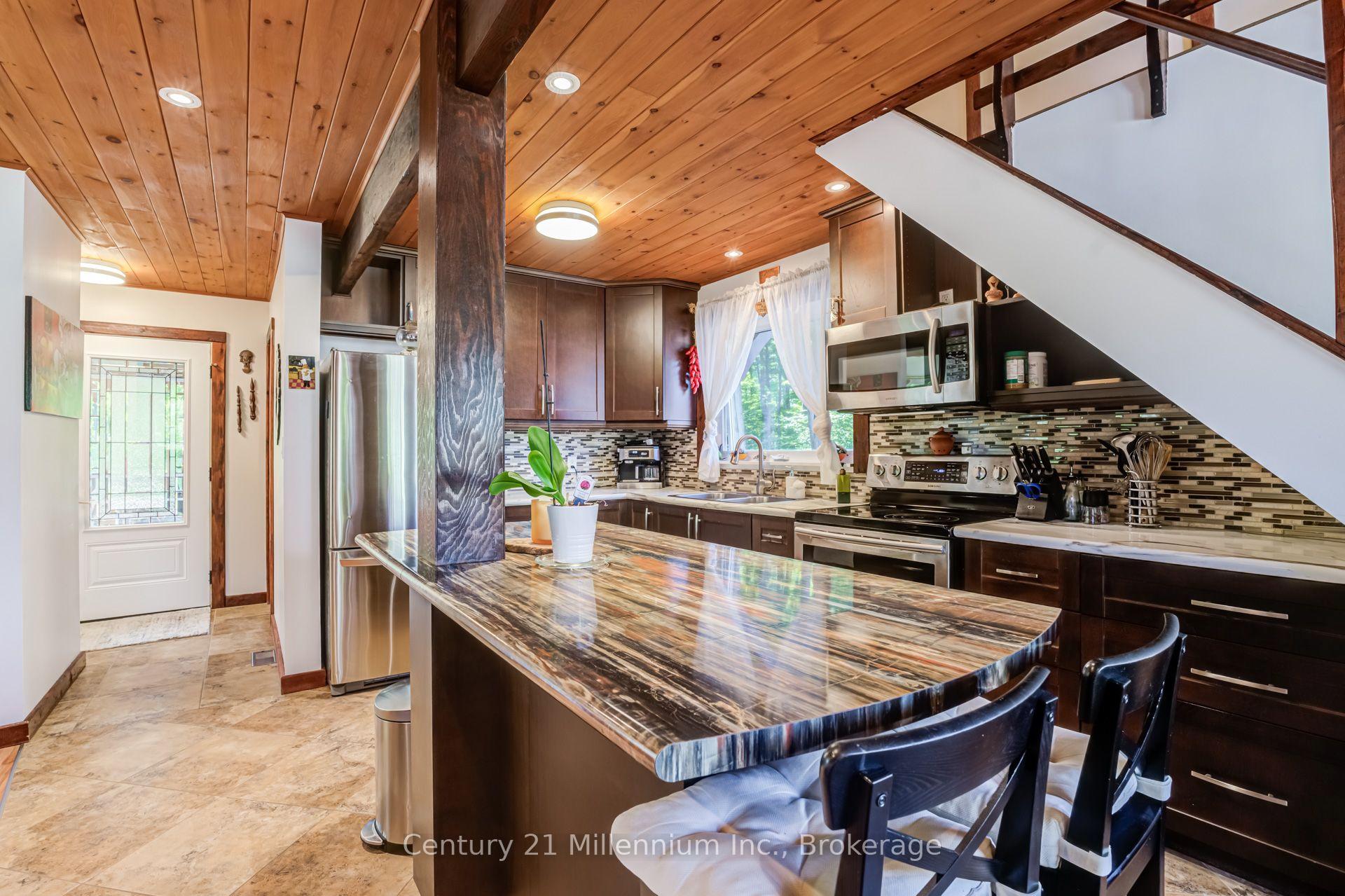 Photo 20 of 446 Manley Crescent, South Bruce Peninsula — HOMEH