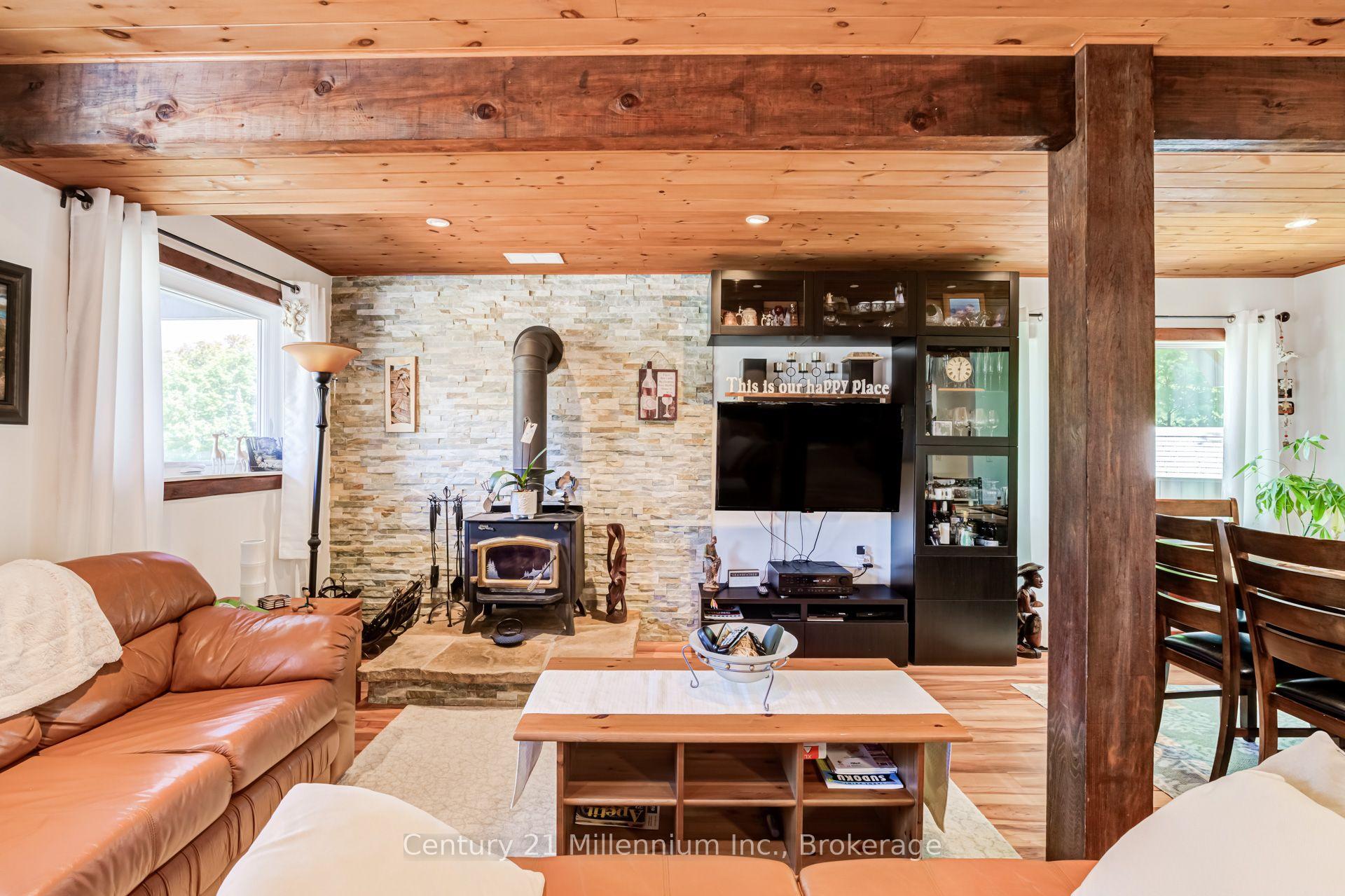 Photo 23 of 446 Manley Crescent, South Bruce Peninsula — HOMEH