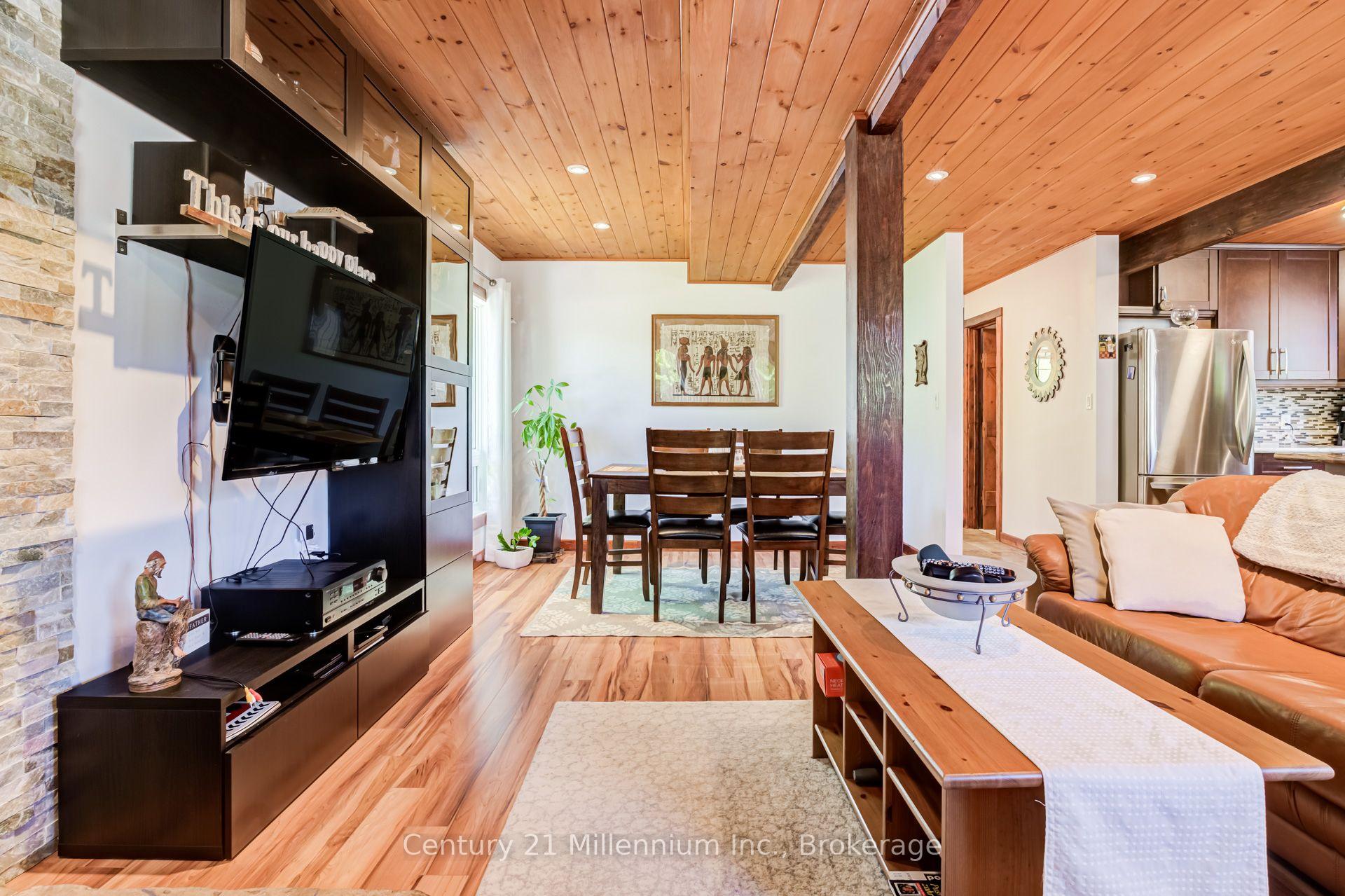Photo 25 of 446 Manley Crescent, South Bruce Peninsula — HOMEH