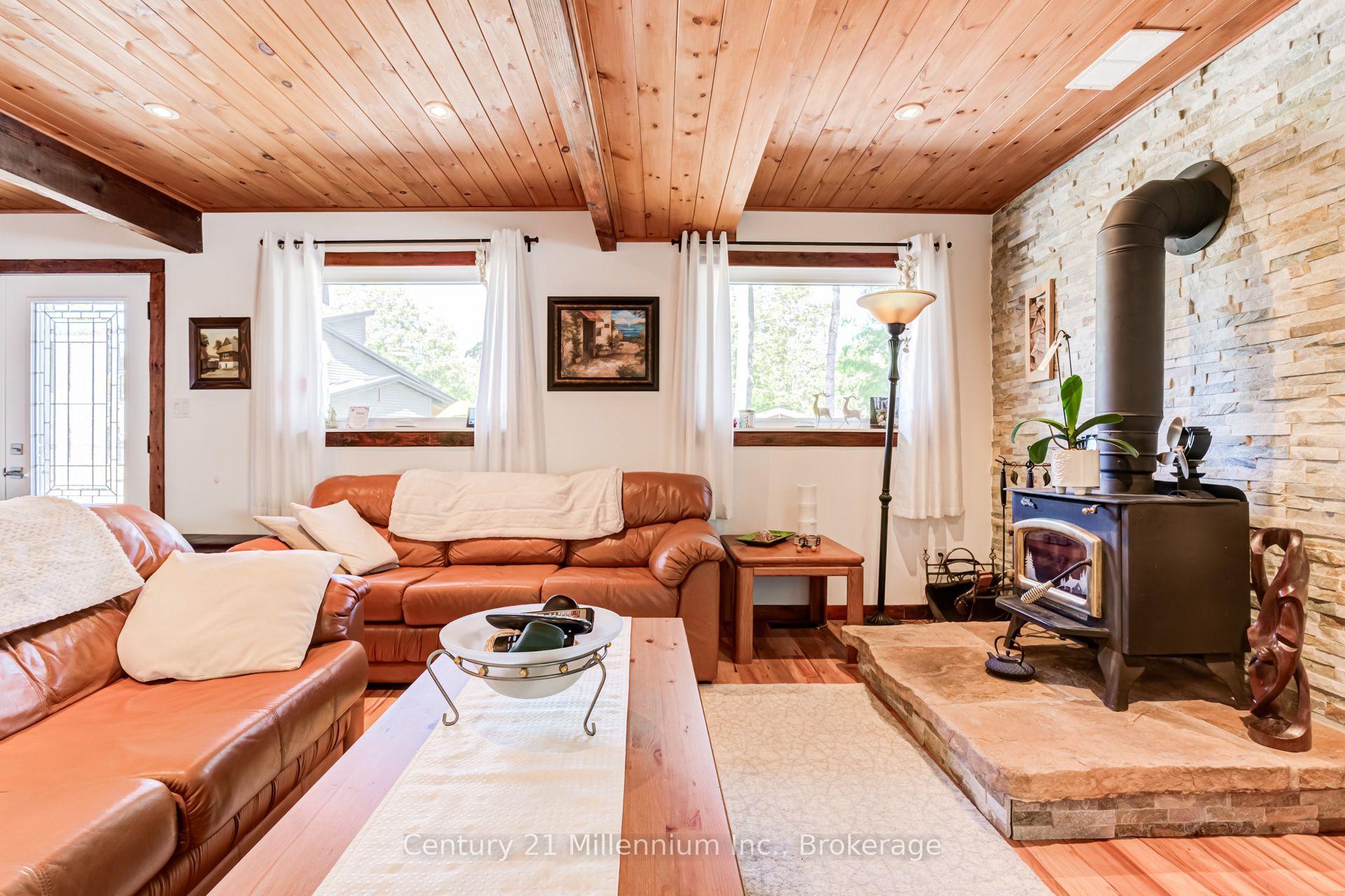 Photo 26 of 446 Manley Crescent, South Bruce Peninsula — HOMEH