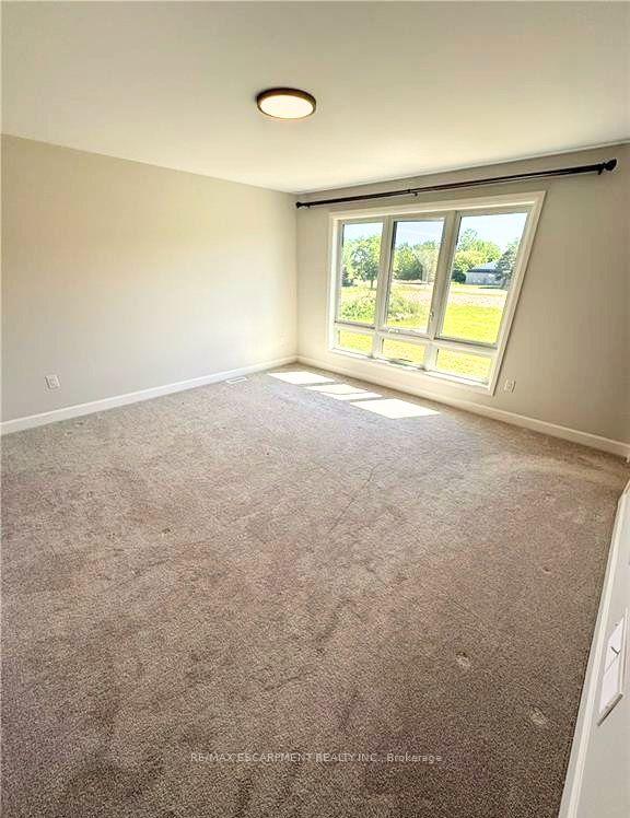 Photo 19 of 7174 Parsa Street, Niagara Falls, Brown — HOMEH