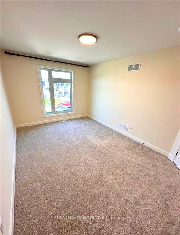 Photo 21 of 7174 Parsa Street, Niagara Falls, Brown — HOMEH