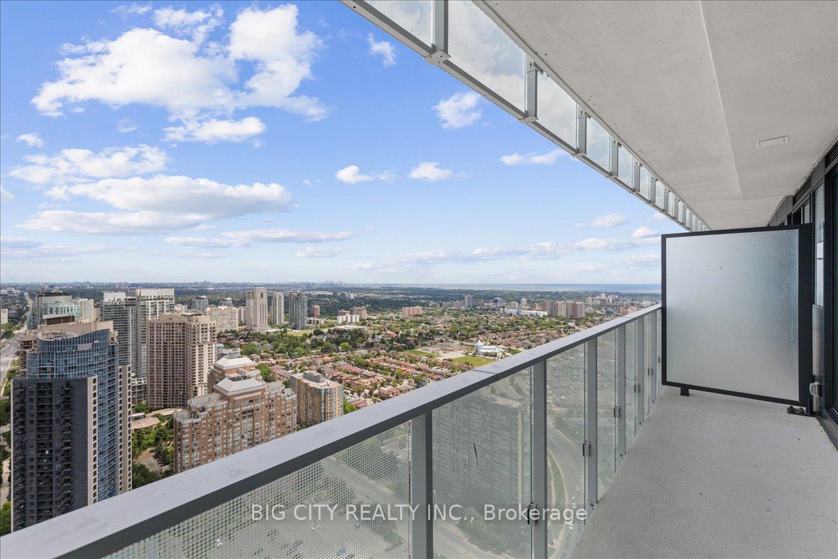 Photo 11 of Unit 4012, 3900 Confederation Parkway, Mississauga, City Centre — HOMEH